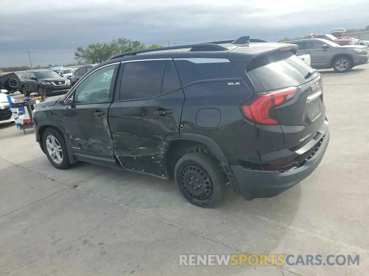 2 Photograph of a damaged car 3GKALMEV8ML348911 GMC TERRAIN 2021