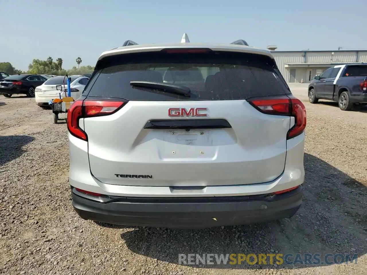 6 Photograph of a damaged car 3GKALMEV8ML369564 GMC TERRAIN 2021