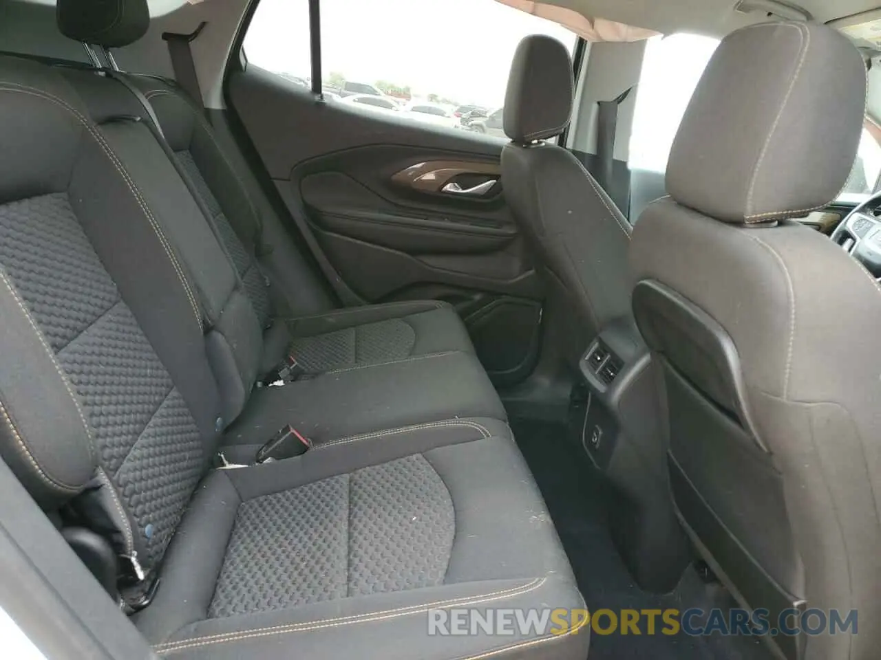 10 Photograph of a damaged car 3GKALMEV9ML340767 GMC TERRAIN 2021
