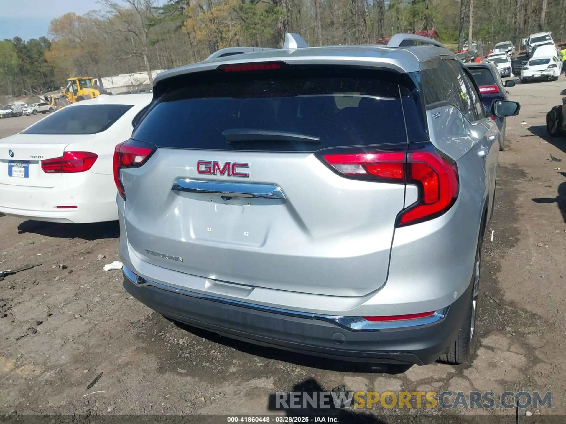 17 Photograph of a damaged car 3GKALPEV1ML311443 GMC TERRAIN 2021