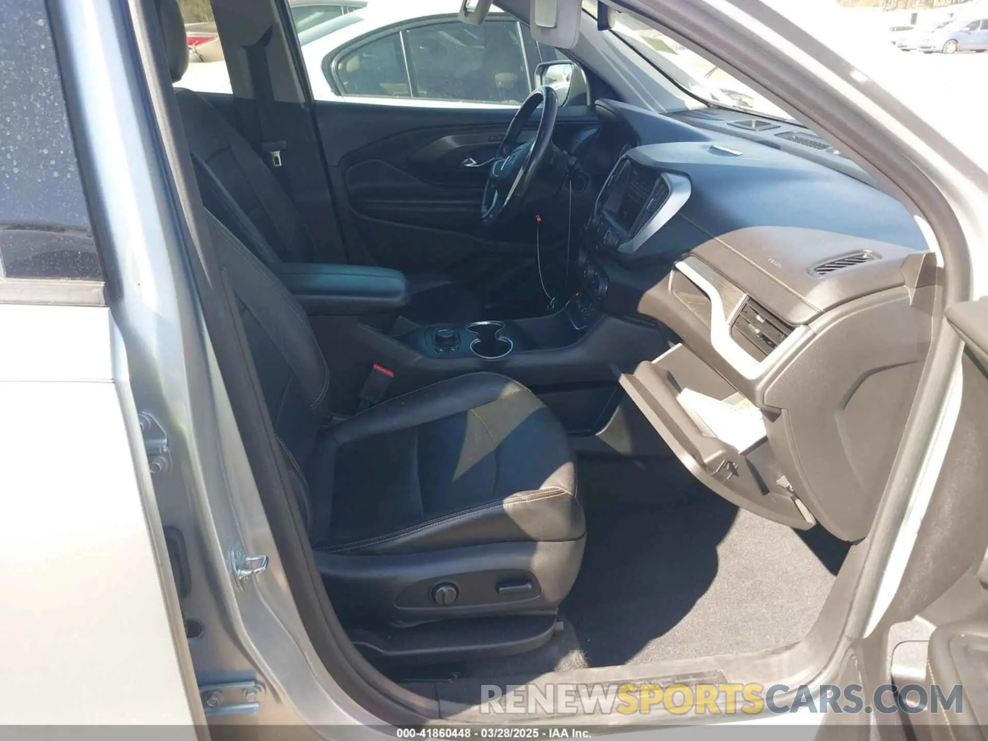 5 Photograph of a damaged car 3GKALPEV1ML311443 GMC TERRAIN 2021