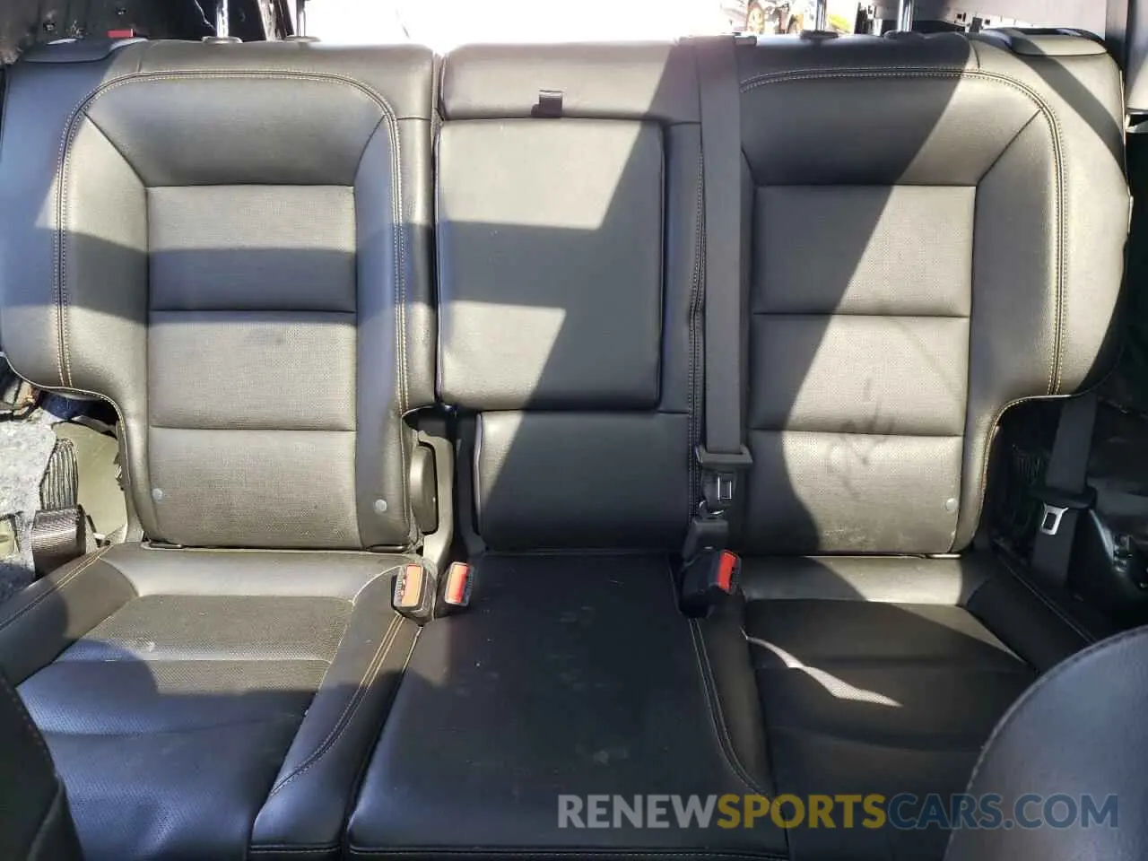 10 Photograph of a damaged car 3GKALPEV1ML387227 GMC TERRAIN 2021