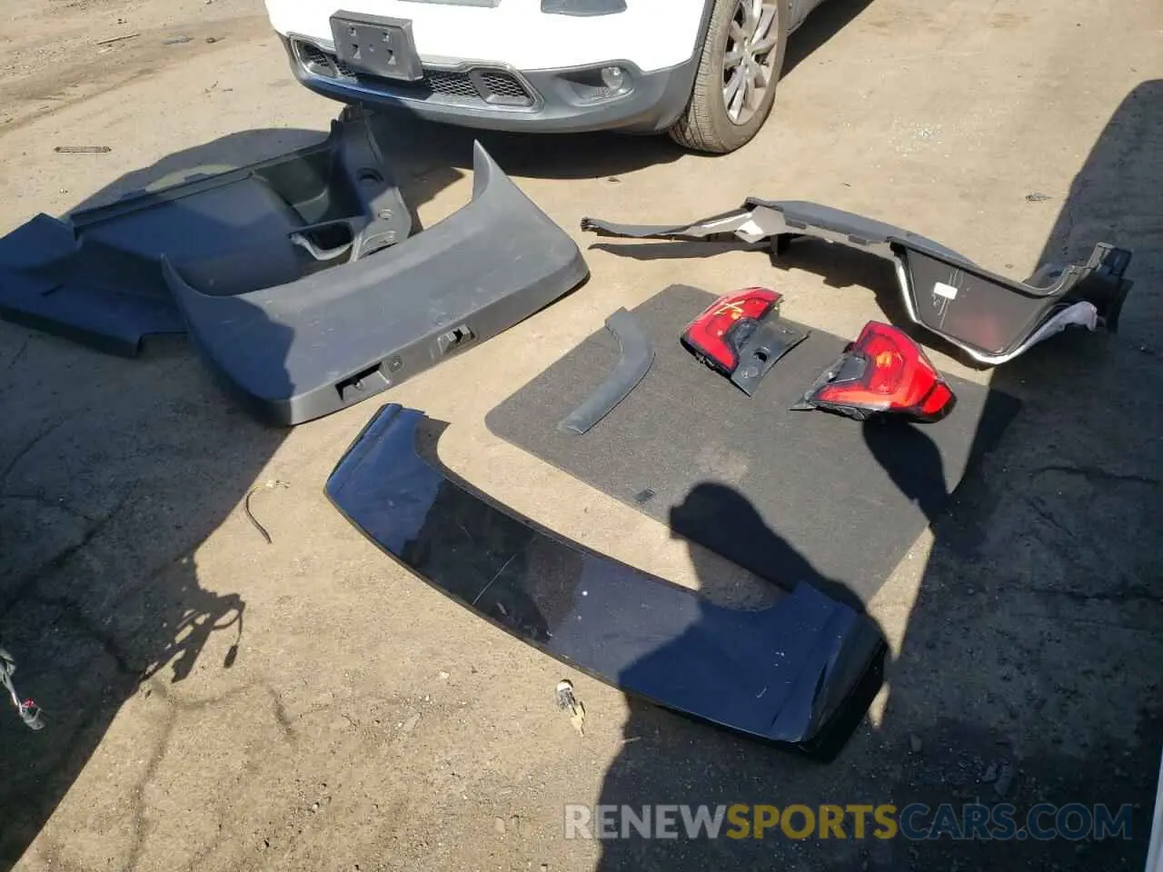 13 Photograph of a damaged car 3GKALPEV1ML387227 GMC TERRAIN 2021