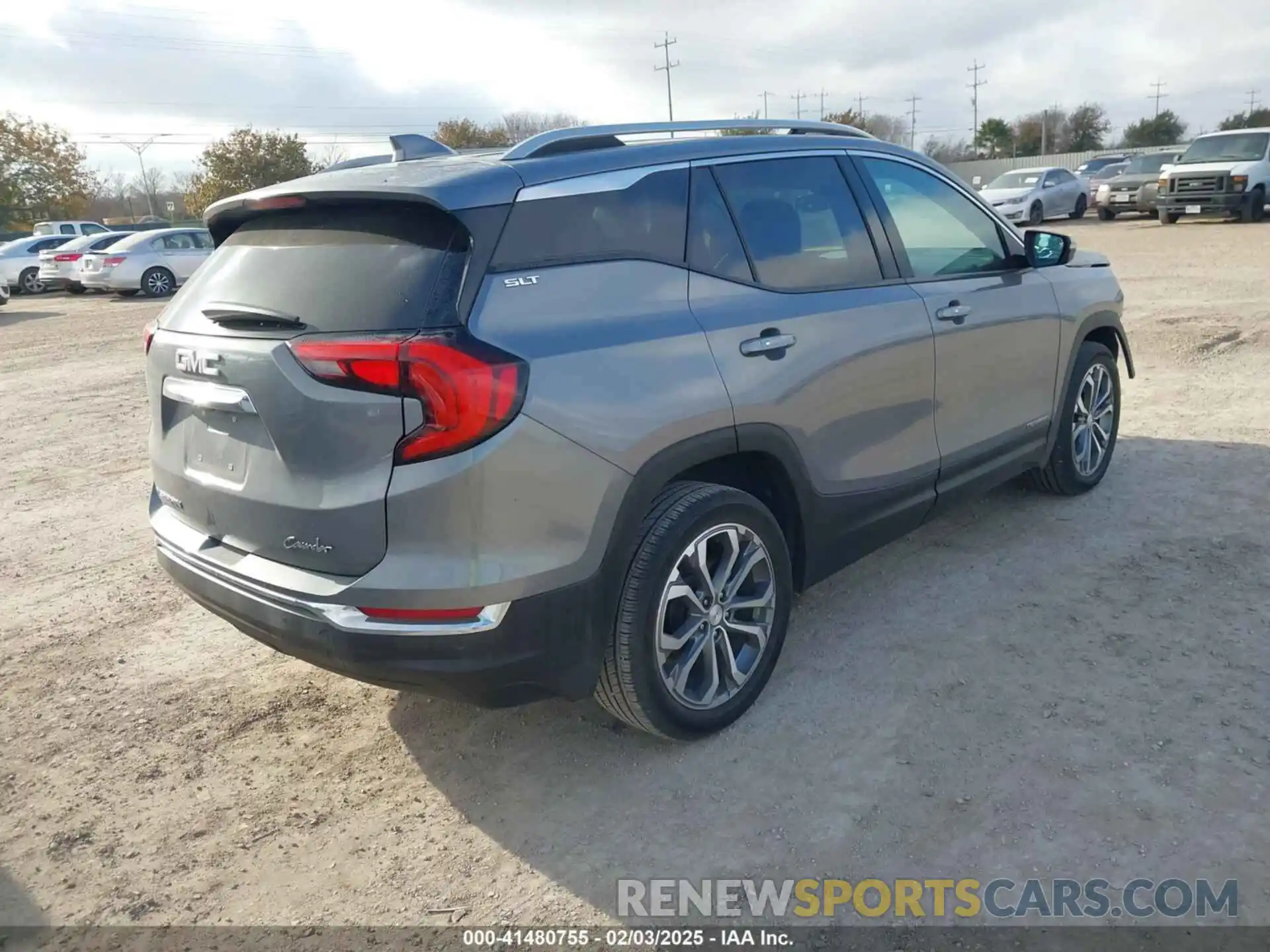 4 Photograph of a damaged car 3GKALPEV2ML341552 GMC TERRAIN 2021