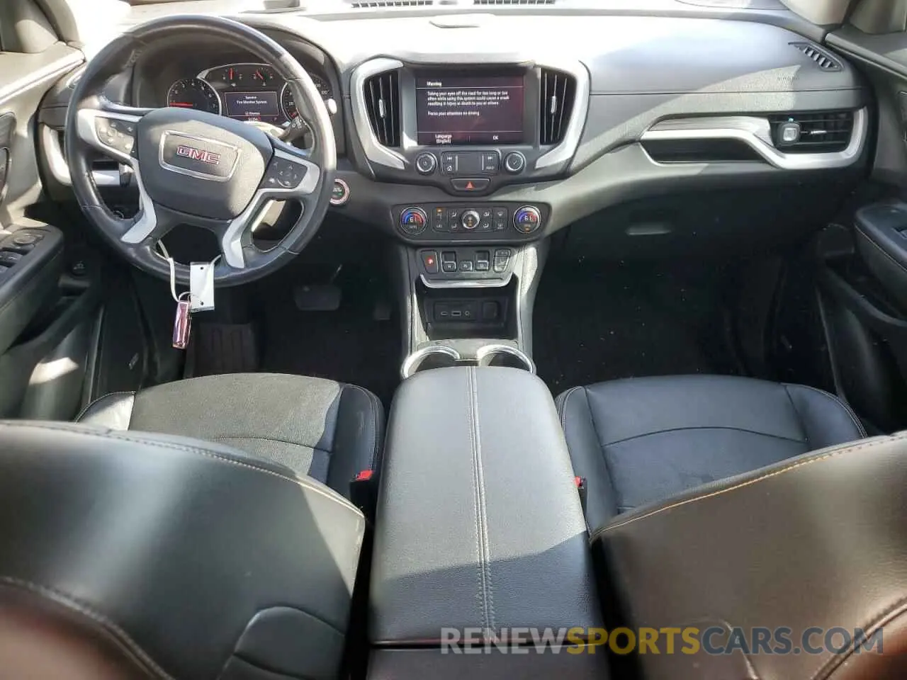 8 Photograph of a damaged car 3GKALPEV3ML363558 GMC TERRAIN 2021