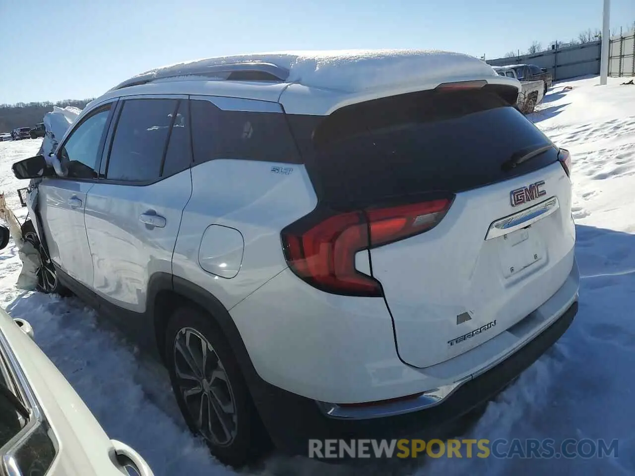 2 Photograph of a damaged car 3GKALPEV5ML325958 GMC TERRAIN 2021