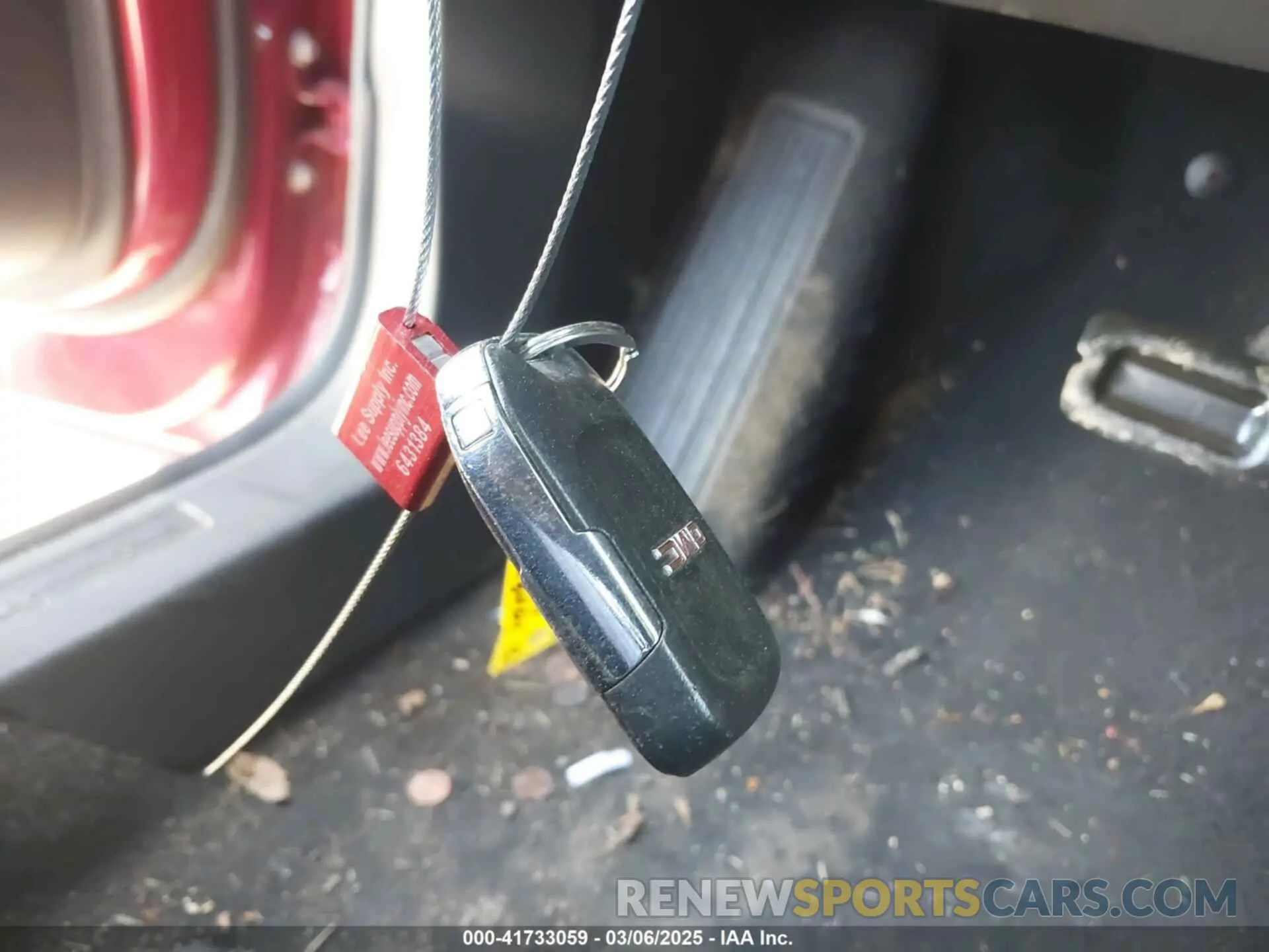 11 Photograph of a damaged car 3GKALPEV5ML335308 GMC TERRAIN 2021
