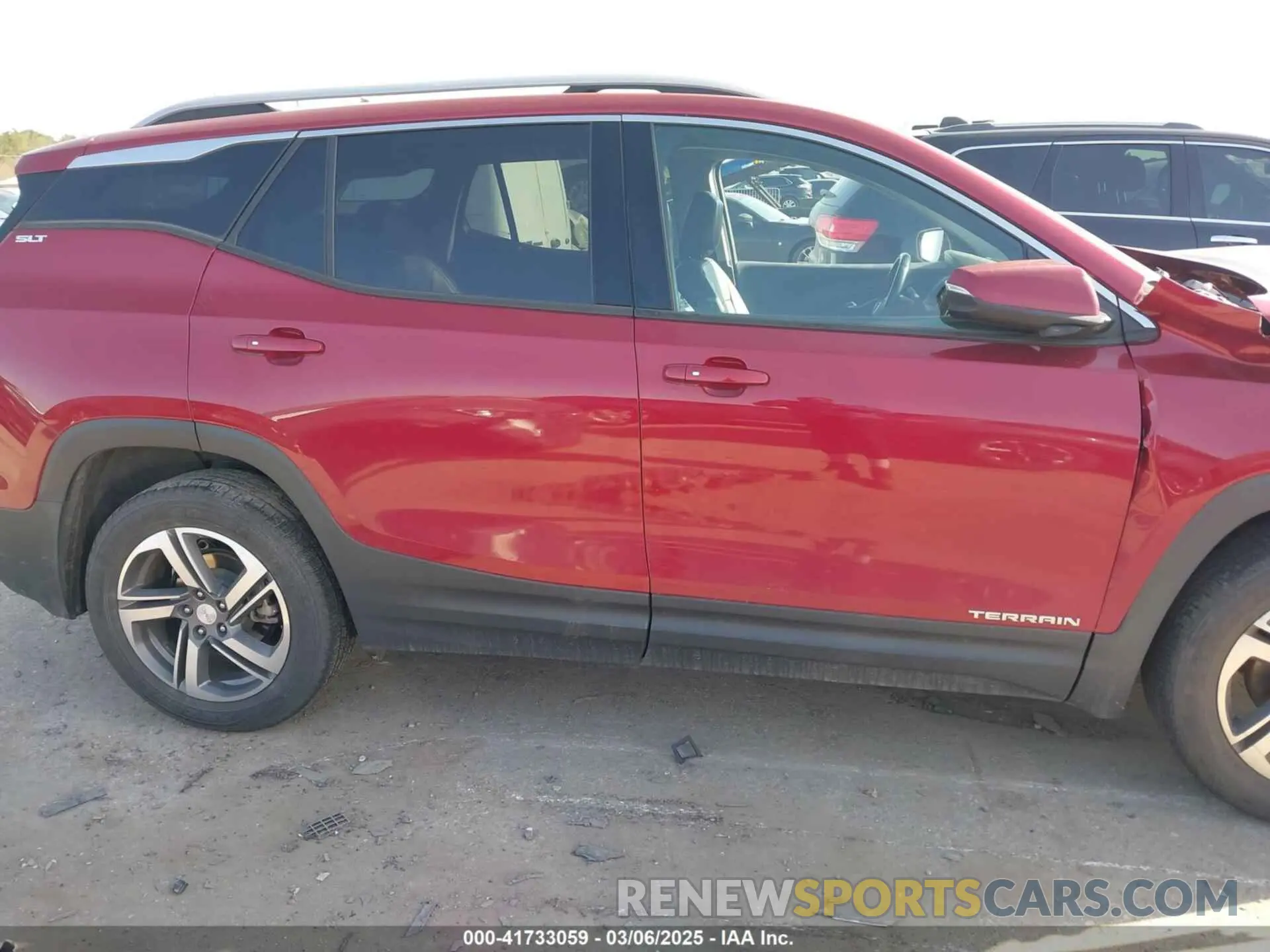 14 Photograph of a damaged car 3GKALPEV5ML335308 GMC TERRAIN 2021