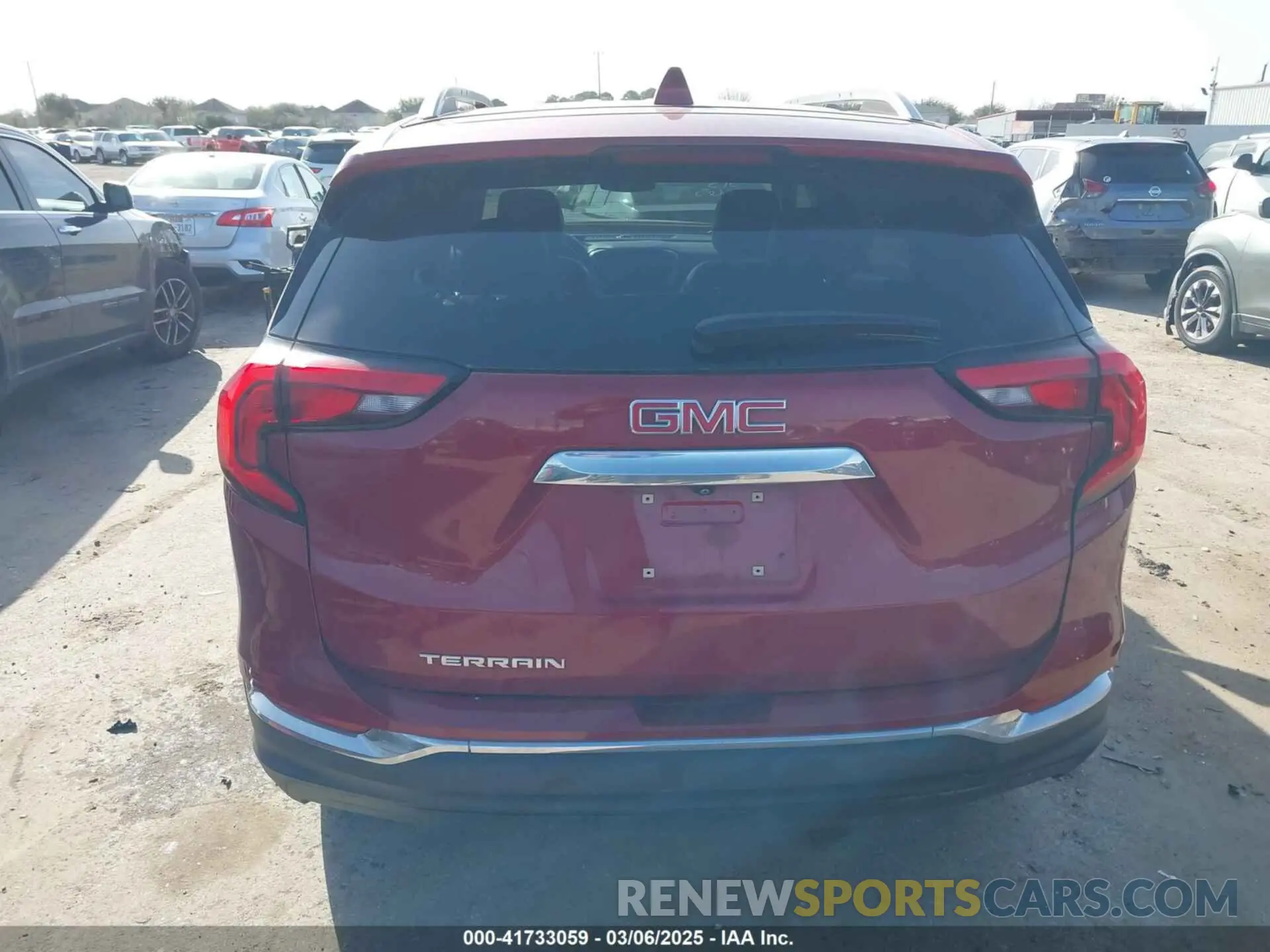 17 Photograph of a damaged car 3GKALPEV5ML335308 GMC TERRAIN 2021