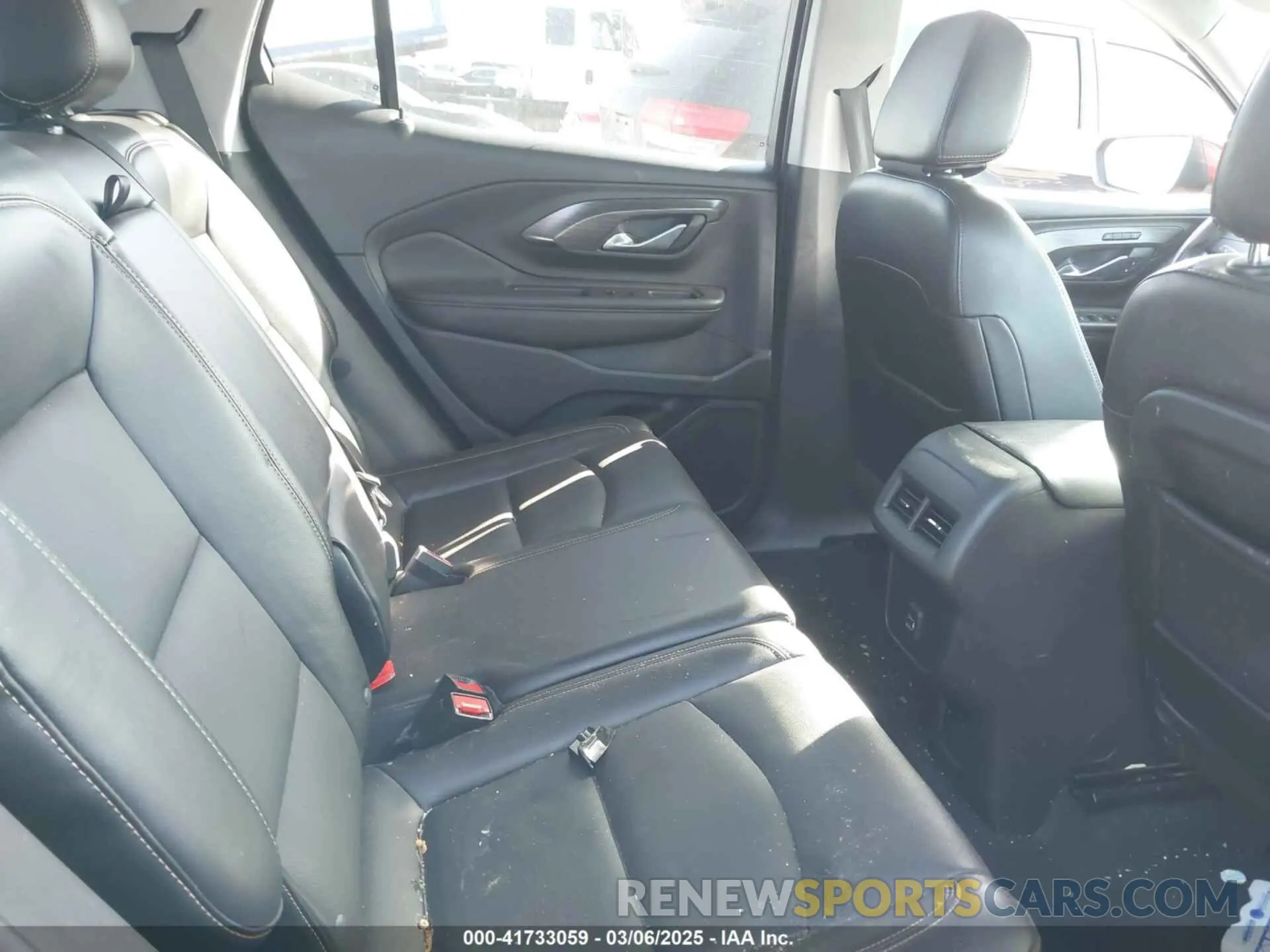 8 Photograph of a damaged car 3GKALPEV5ML335308 GMC TERRAIN 2021