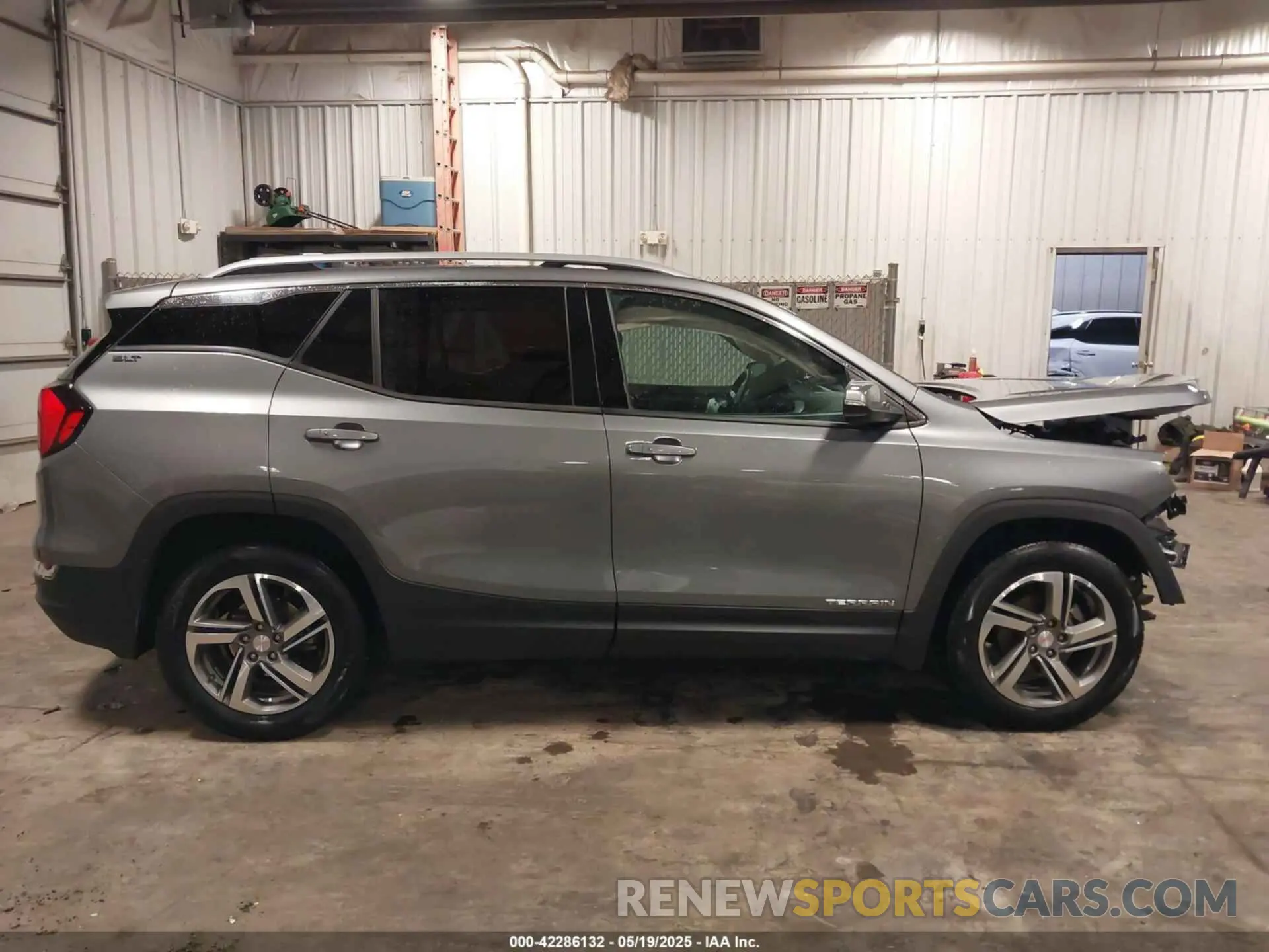 14 Photograph of a damaged car 3GKALPEV5ML337611 GMC TERRAIN 2021