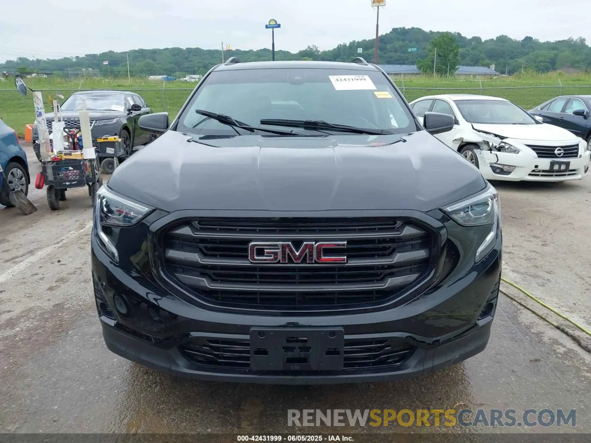 12 Photograph of a damaged car 3GKALPEV5ML354781 GMC TERRAIN 2021
