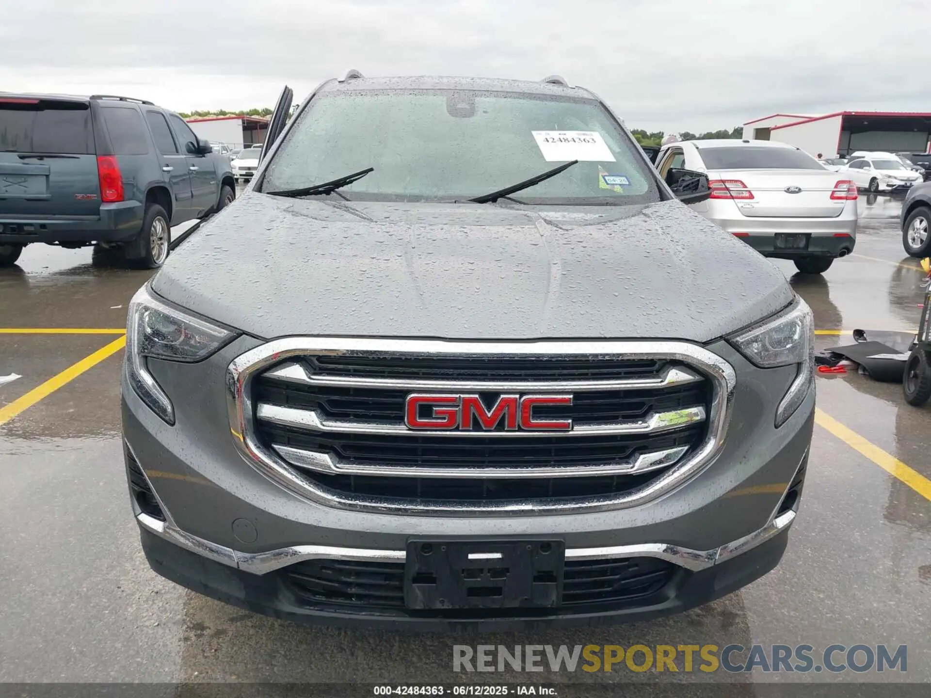 12 Photograph of a damaged car 3GKALPEV5ML376313 GMC TERRAIN 2021