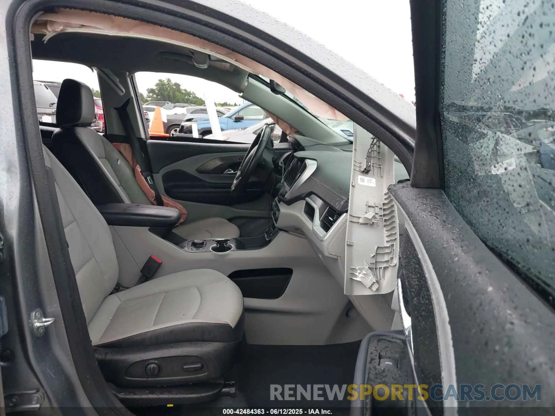 5 Photograph of a damaged car 3GKALPEV5ML376313 GMC TERRAIN 2021