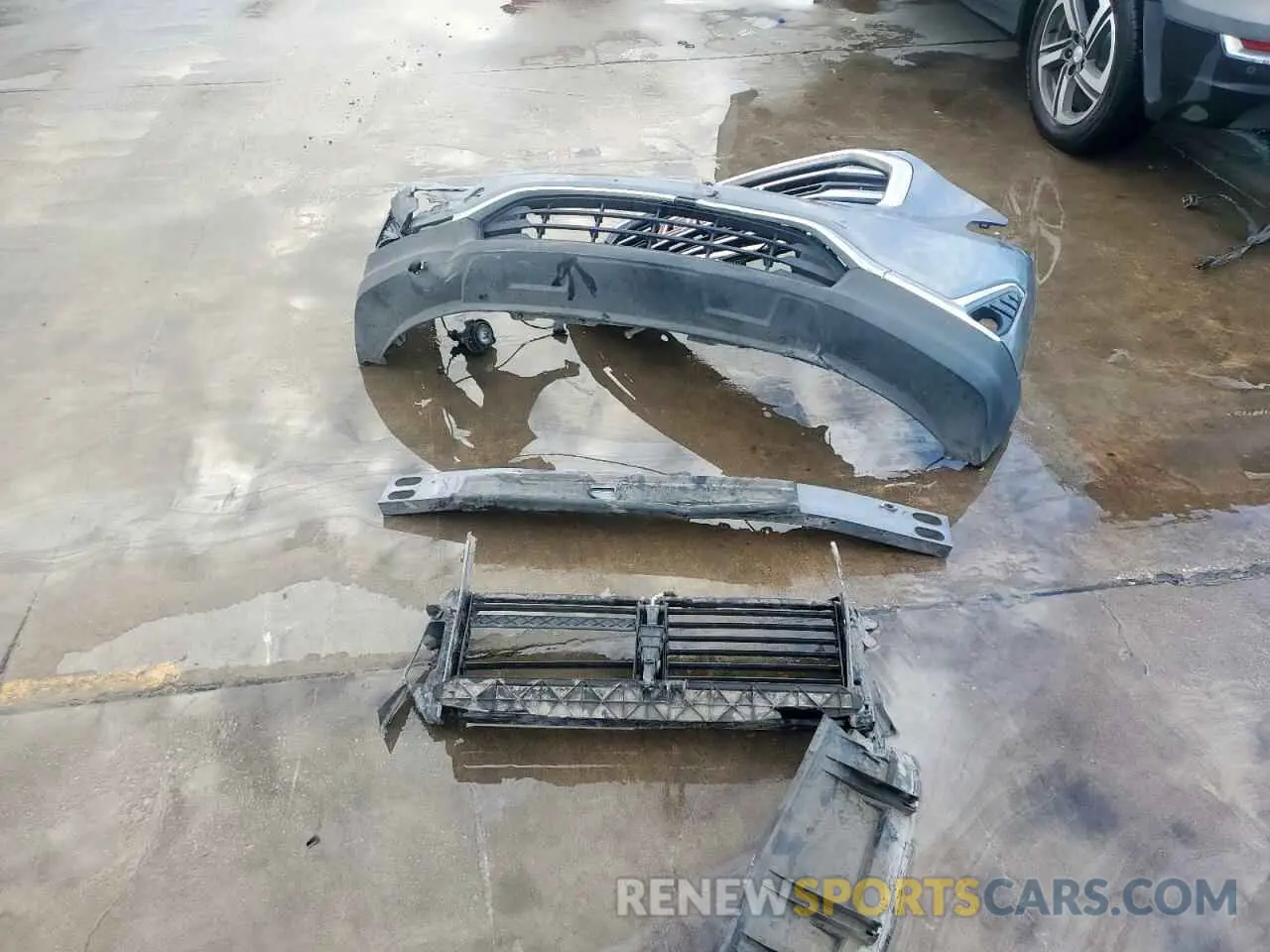 13 Photograph of a damaged car 3GKALPEV5ML383245 GMC TERRAIN 2021