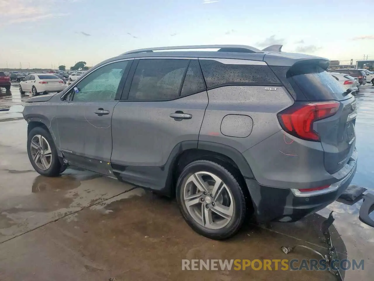 2 Photograph of a damaged car 3GKALPEV5ML383245 GMC TERRAIN 2021