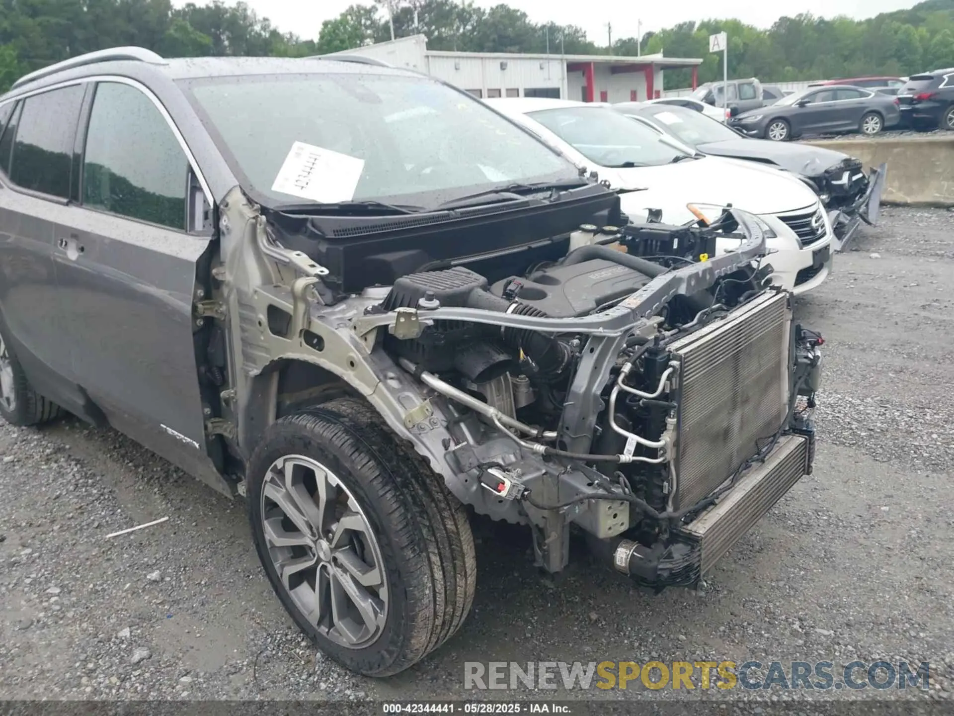 6 Photograph of a damaged car 3GKALPEV6ML315889 GMC TERRAIN 2021