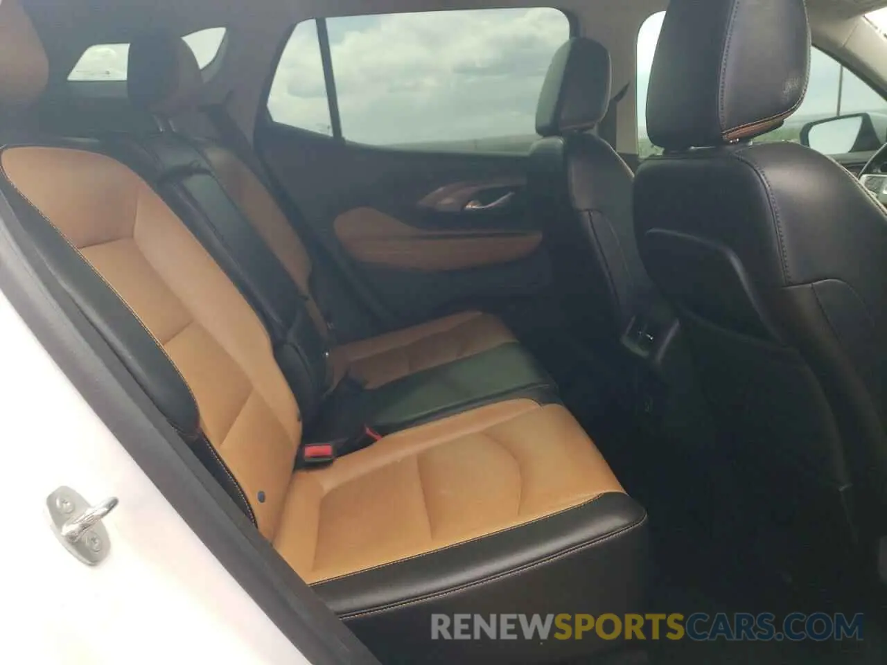 10 Photograph of a damaged car 3GKALPEV7ML308580 GMC TERRAIN 2021