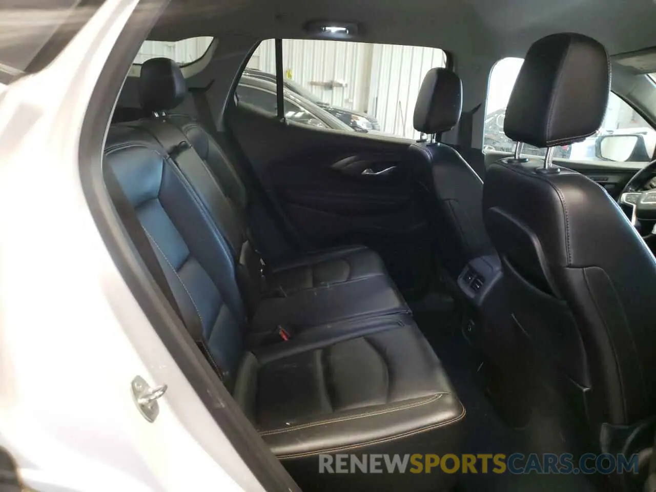 11 Photograph of a damaged car 3GKALPEV7ML313553 GMC TERRAIN 2021