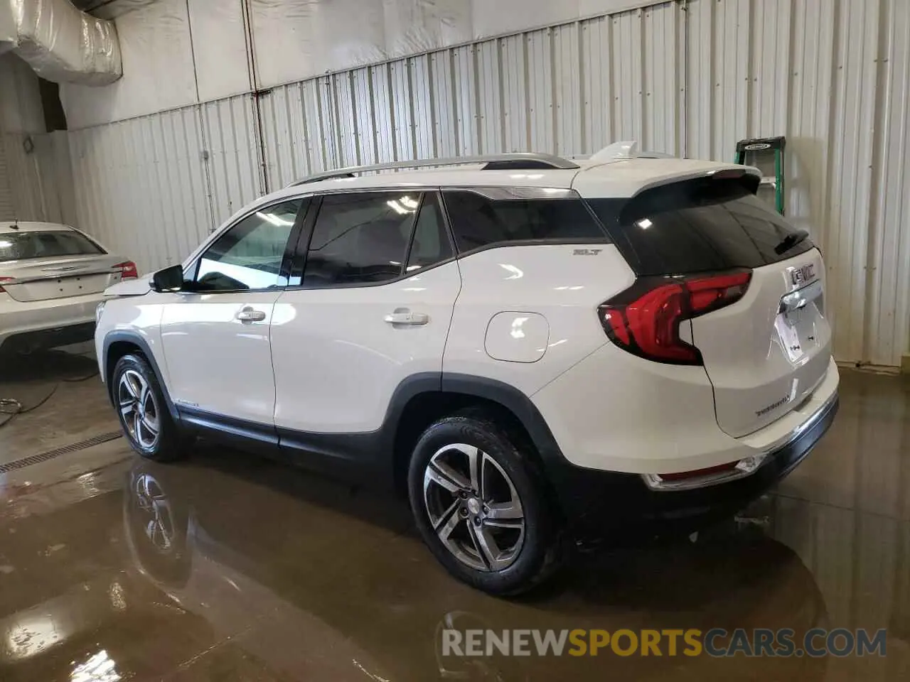 2 Photograph of a damaged car 3GKALPEV7ML313553 GMC TERRAIN 2021