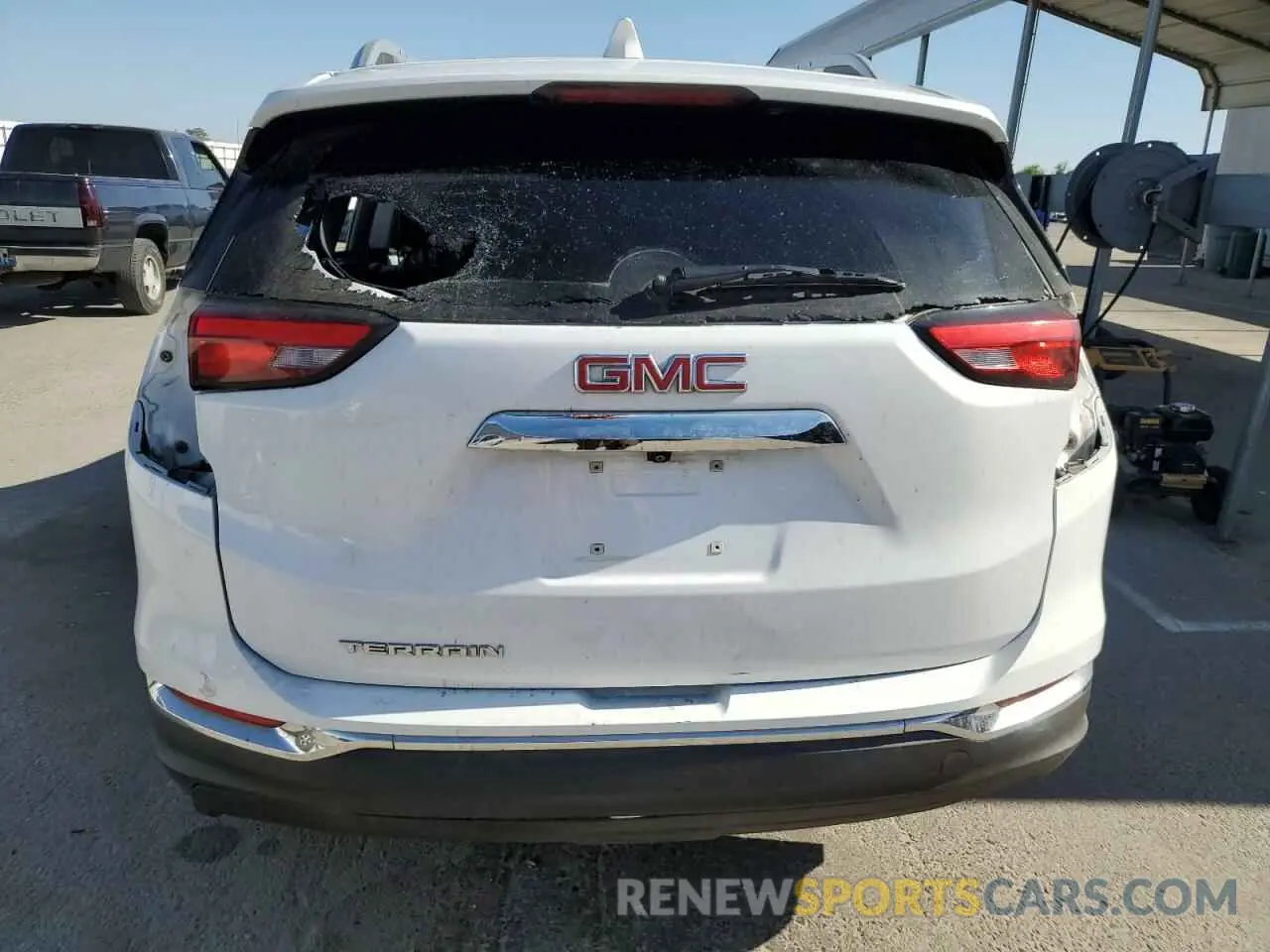6 Photograph of a damaged car 3GKALPEV8ML316980 GMC TERRAIN 2021