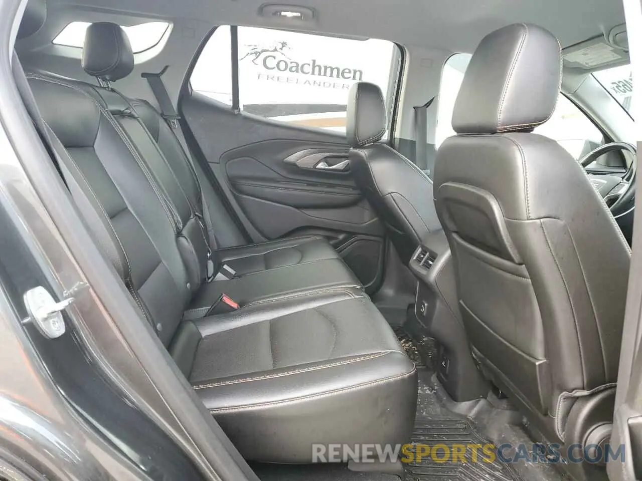 11 Photograph of a damaged car 3GKALPEV9ML344173 GMC TERRAIN 2021