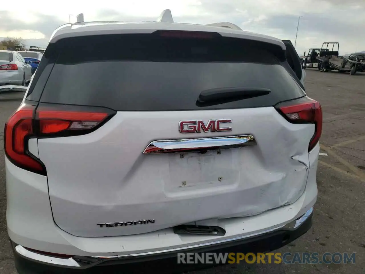 6 Photograph of a damaged car 3GKALPEVXML303941 GMC TERRAIN 2021
