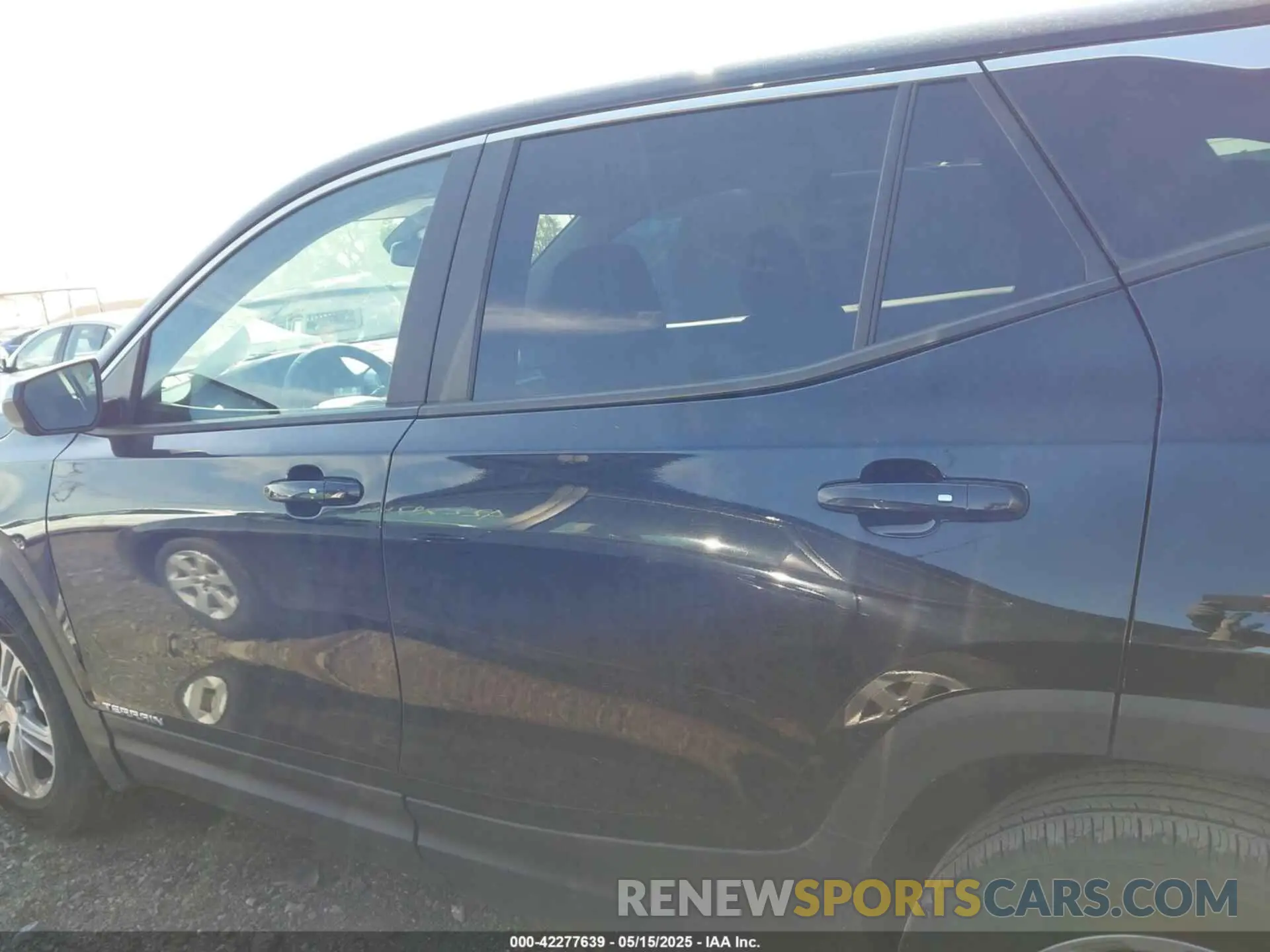 14 Photograph of a damaged car 3GKALTEV0ML358276 GMC TERRAIN 2021