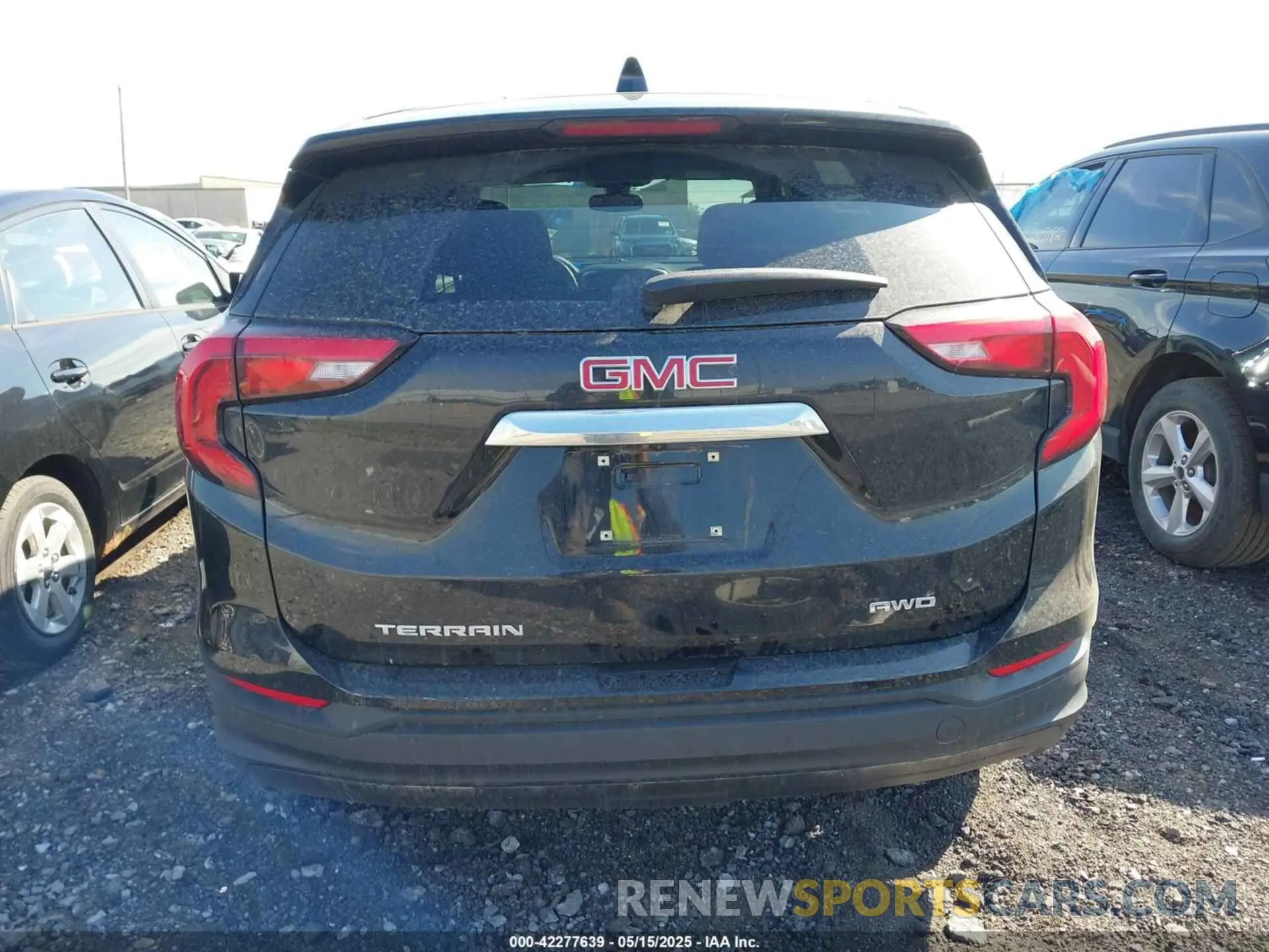 16 Photograph of a damaged car 3GKALTEV0ML358276 GMC TERRAIN 2021