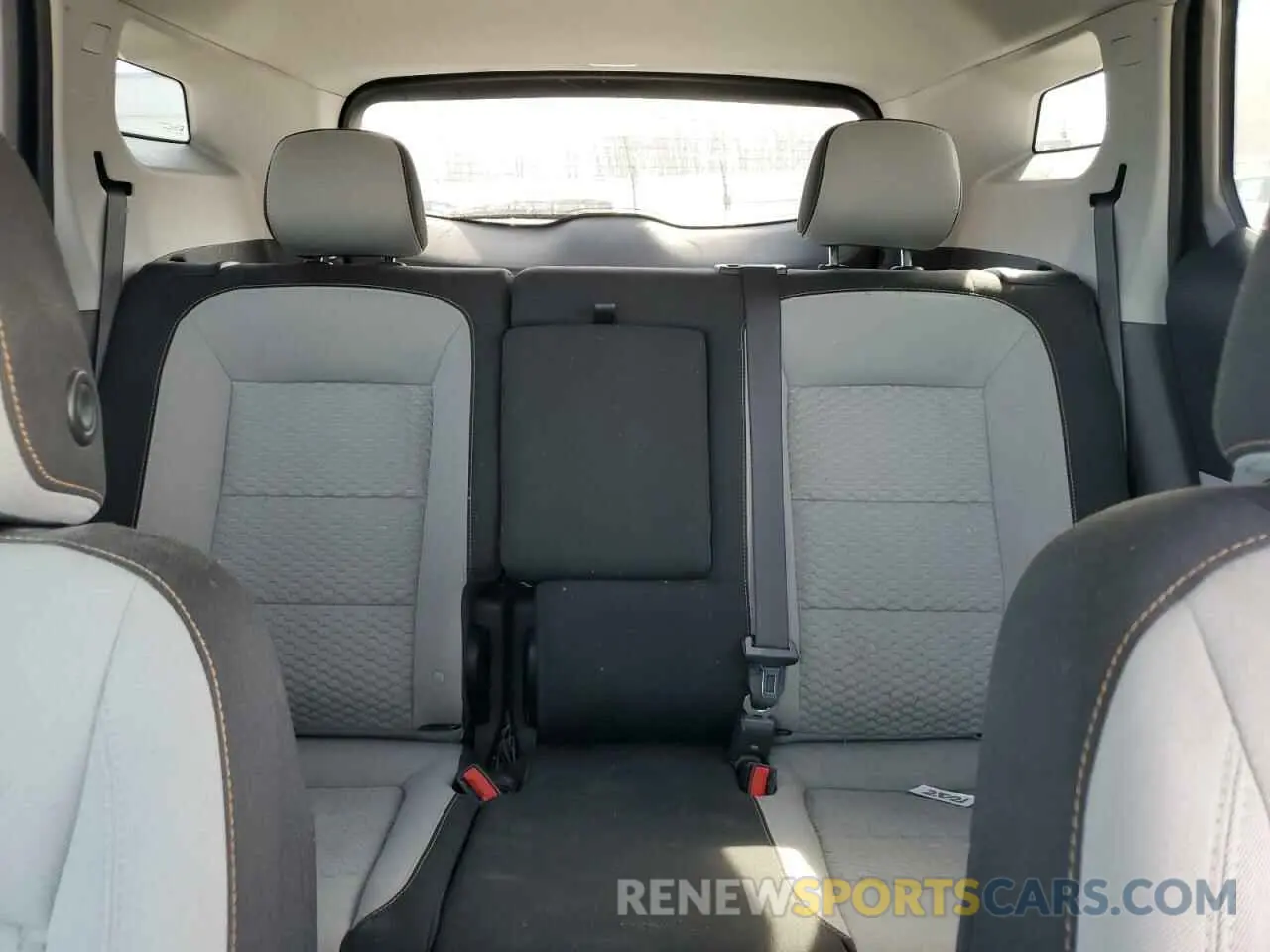 10 Photograph of a damaged car 3GKALTEV0ML384070 GMC TERRAIN 2021
