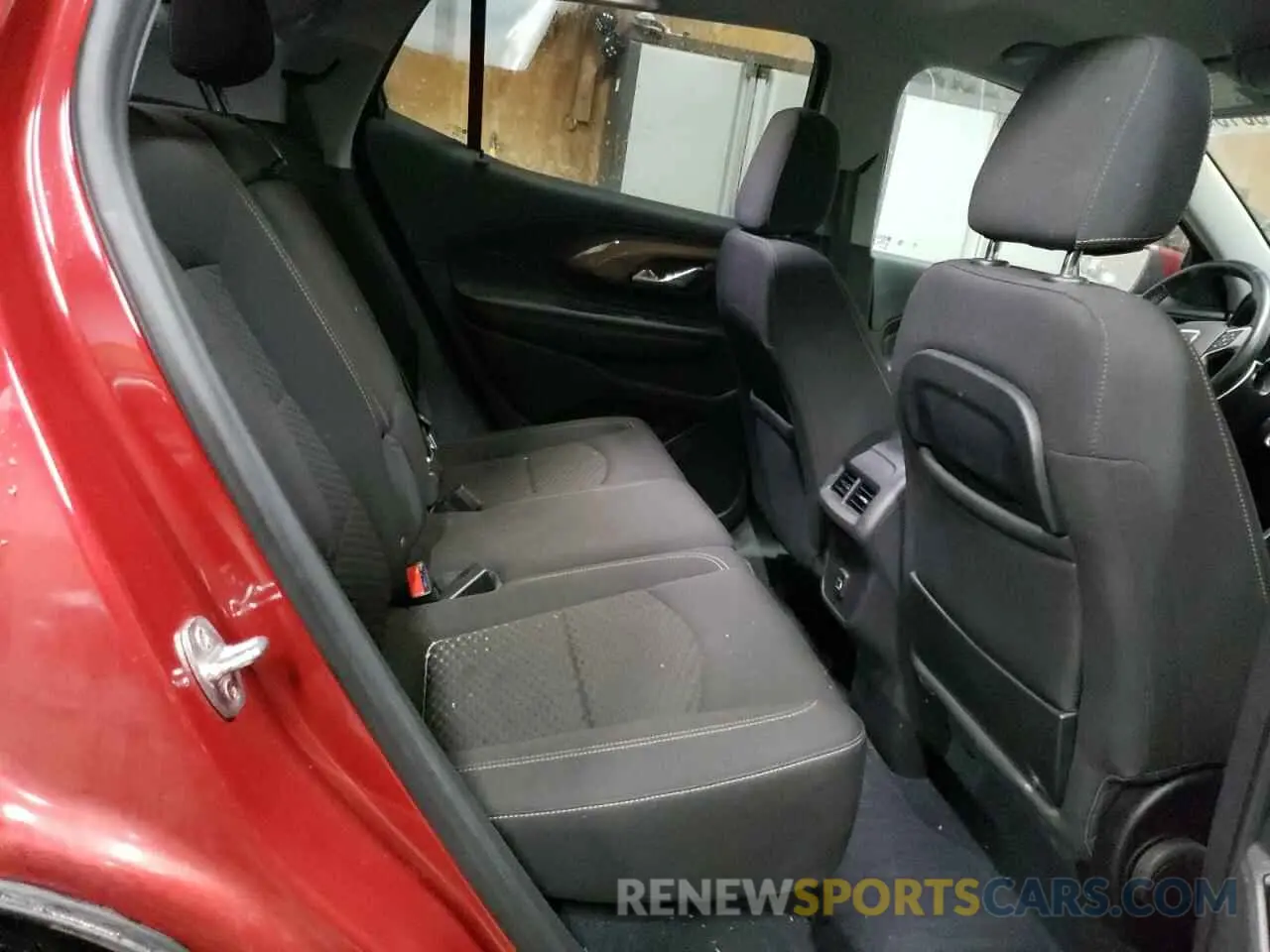 11 Photograph of a damaged car 3GKALTEV1ML317378 GMC TERRAIN 2021