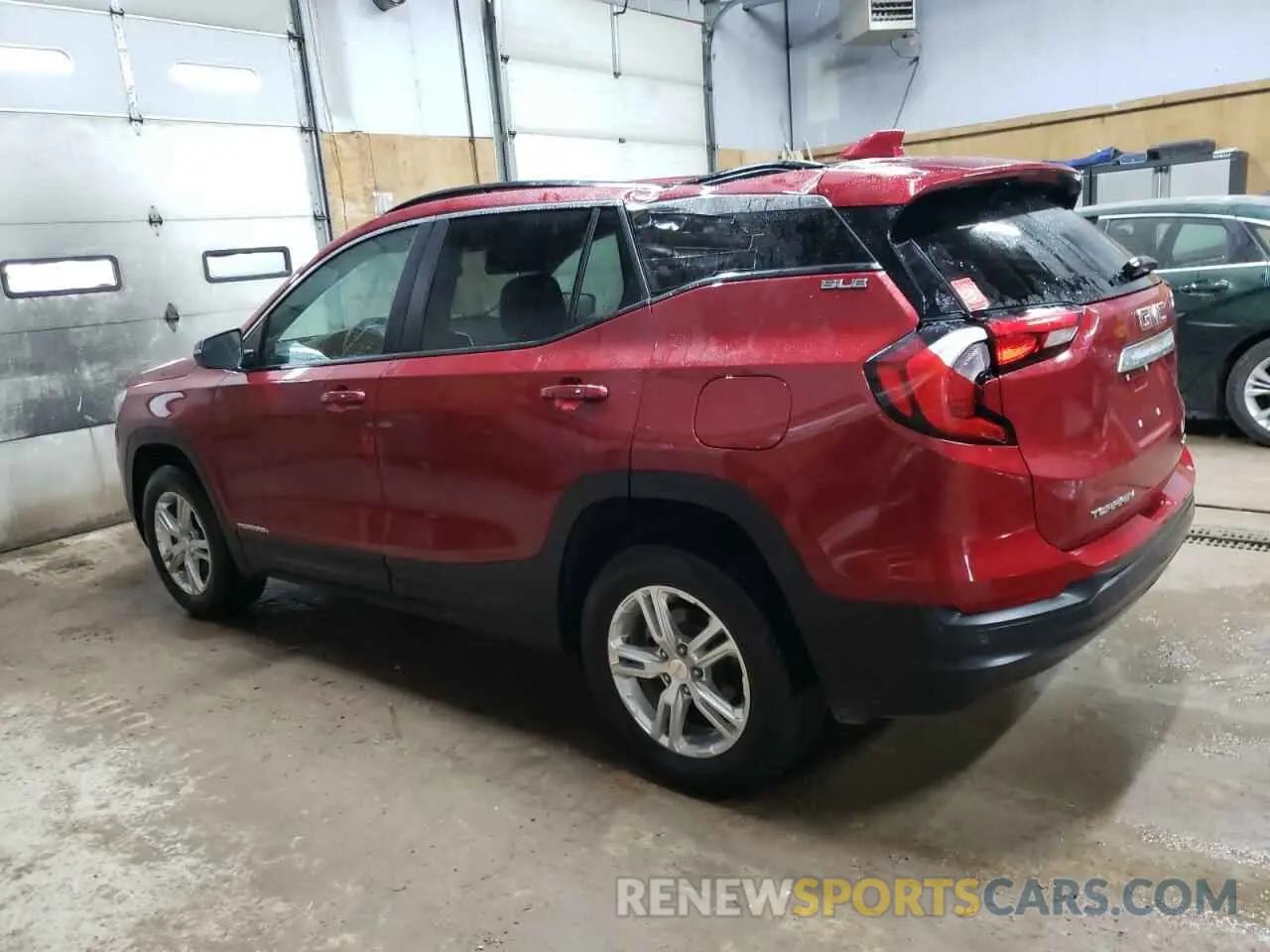 2 Photograph of a damaged car 3GKALTEV1ML317378 GMC TERRAIN 2021