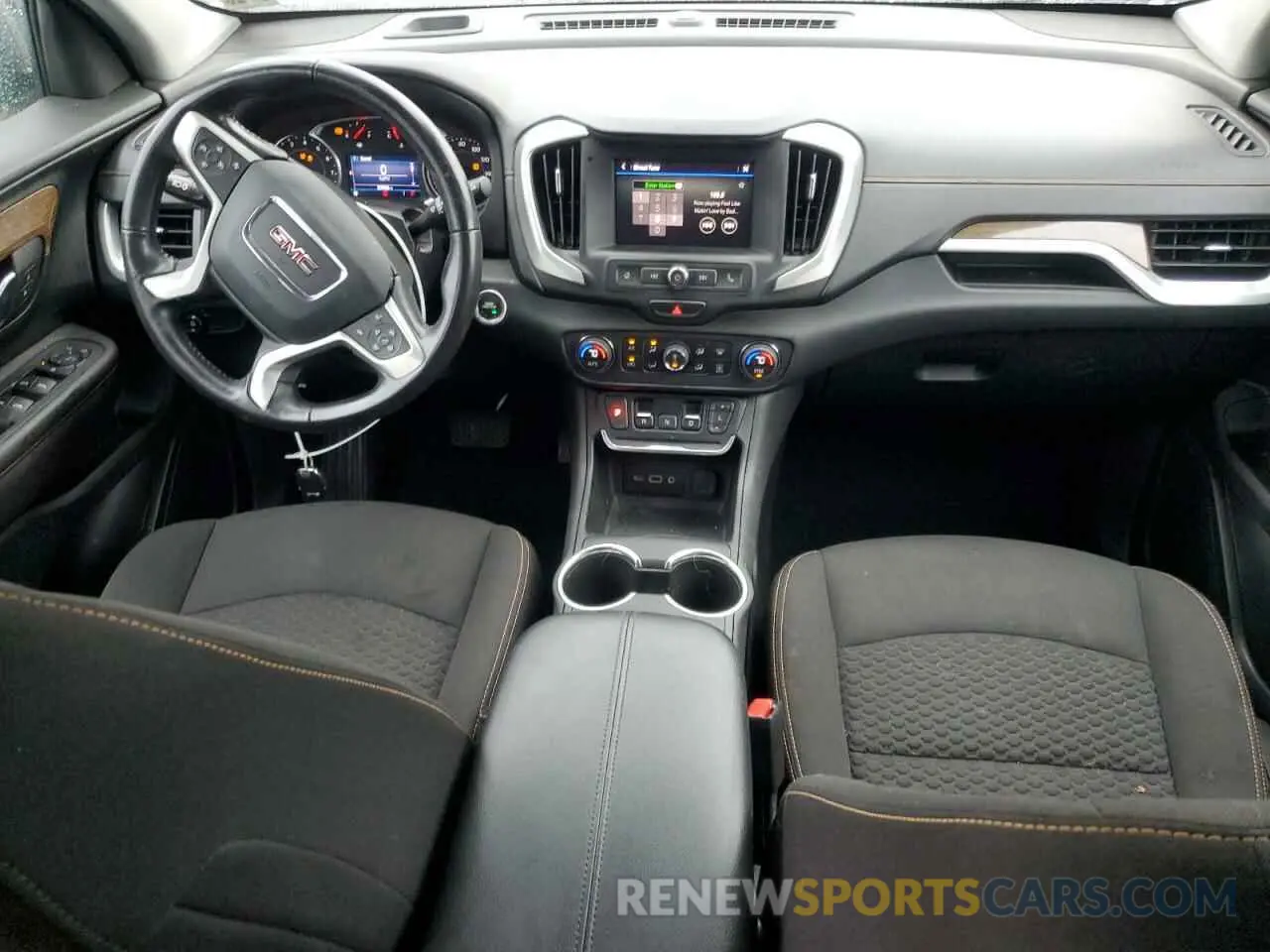 8 Photograph of a damaged car 3GKALTEV5ML386042 GMC TERRAIN 2021