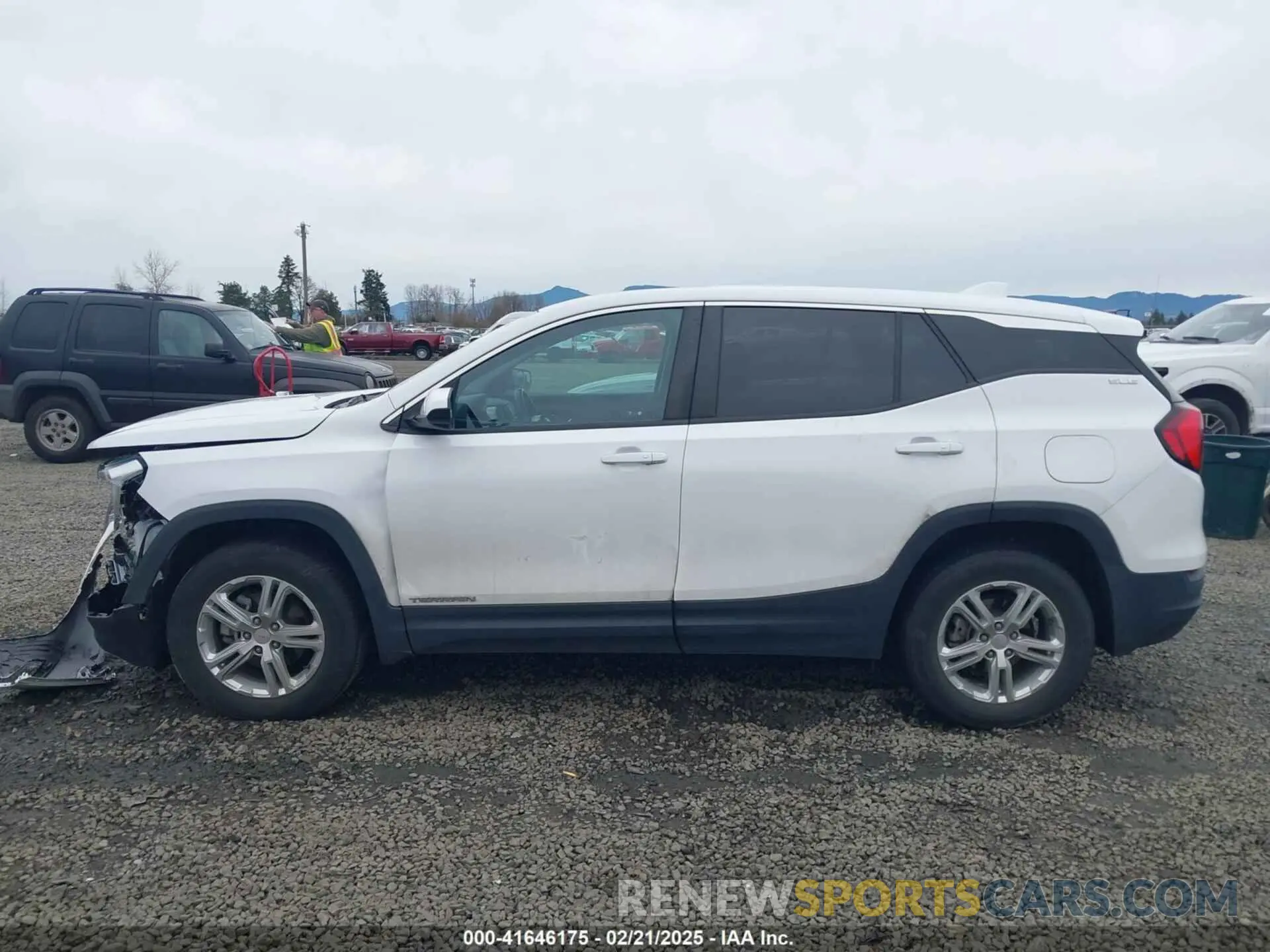 14 Photograph of a damaged car 3GKALTEV8ML353620 GMC TERRAIN 2021