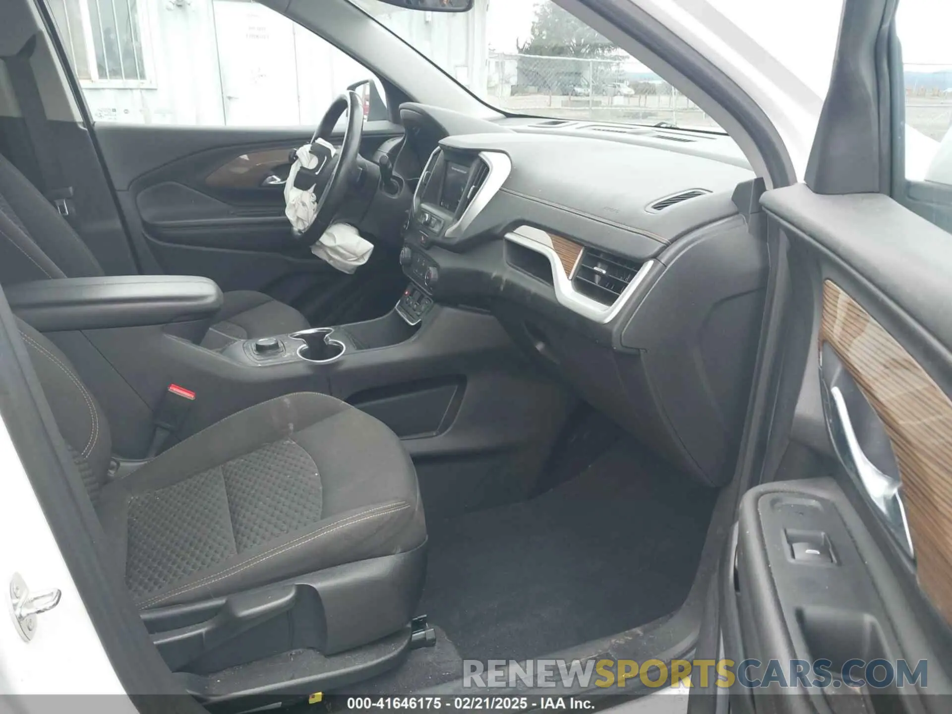 5 Photograph of a damaged car 3GKALTEV8ML353620 GMC TERRAIN 2021