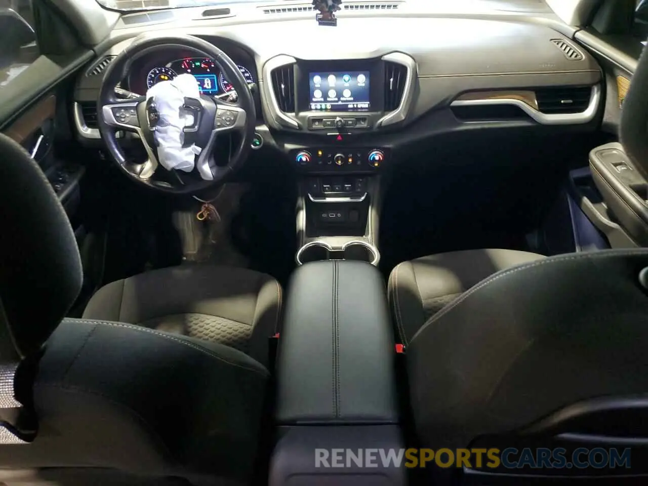 8 Photograph of a damaged car 3GKALTEV9ML311442 GMC TERRAIN 2021