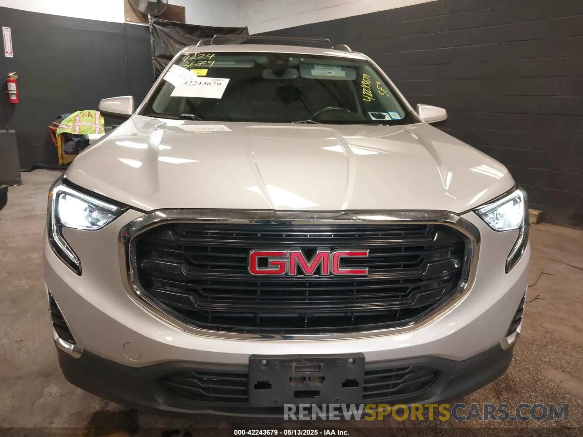 13 Photograph of a damaged car 3GKALTEVXML374758 GMC TERRAIN 2021