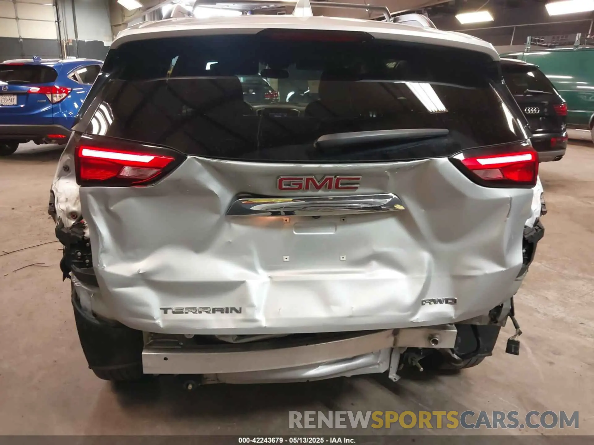 17 Photograph of a damaged car 3GKALTEVXML374758 GMC TERRAIN 2021
