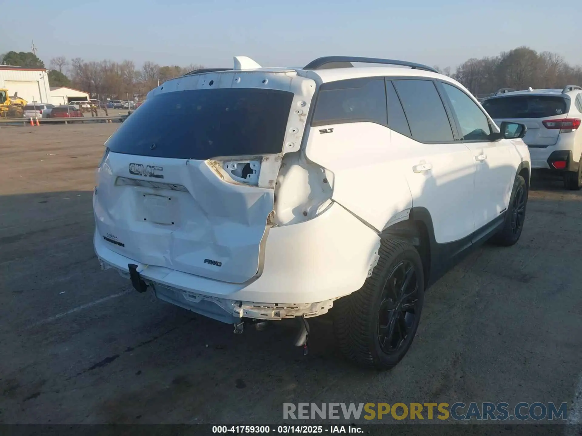 4 Photograph of a damaged car 3GKALVEV0ML385344 GMC TERRAIN 2021