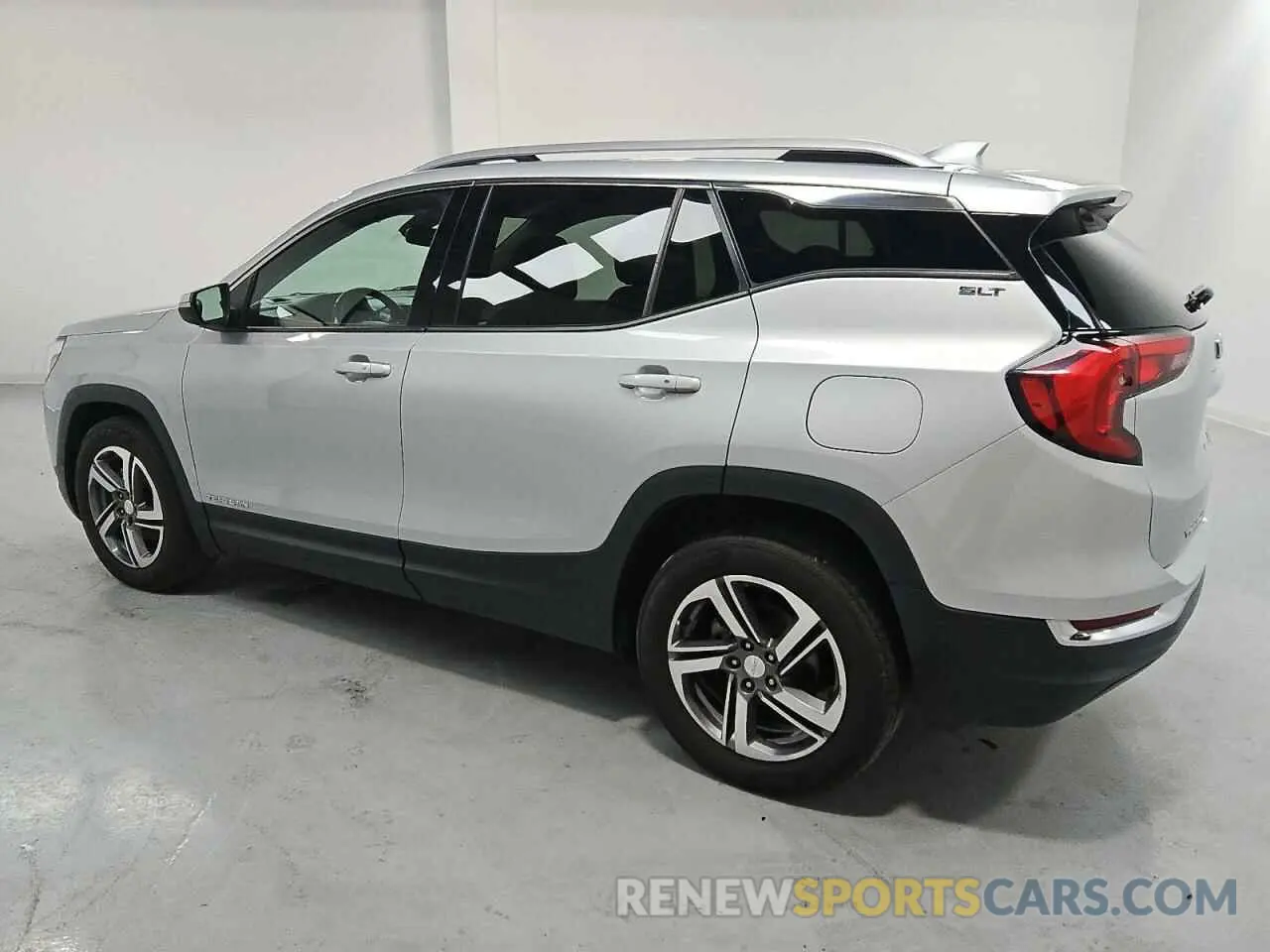 2 Photograph of a damaged car 3GKALVEV1ML306280 GMC TERRAIN 2021