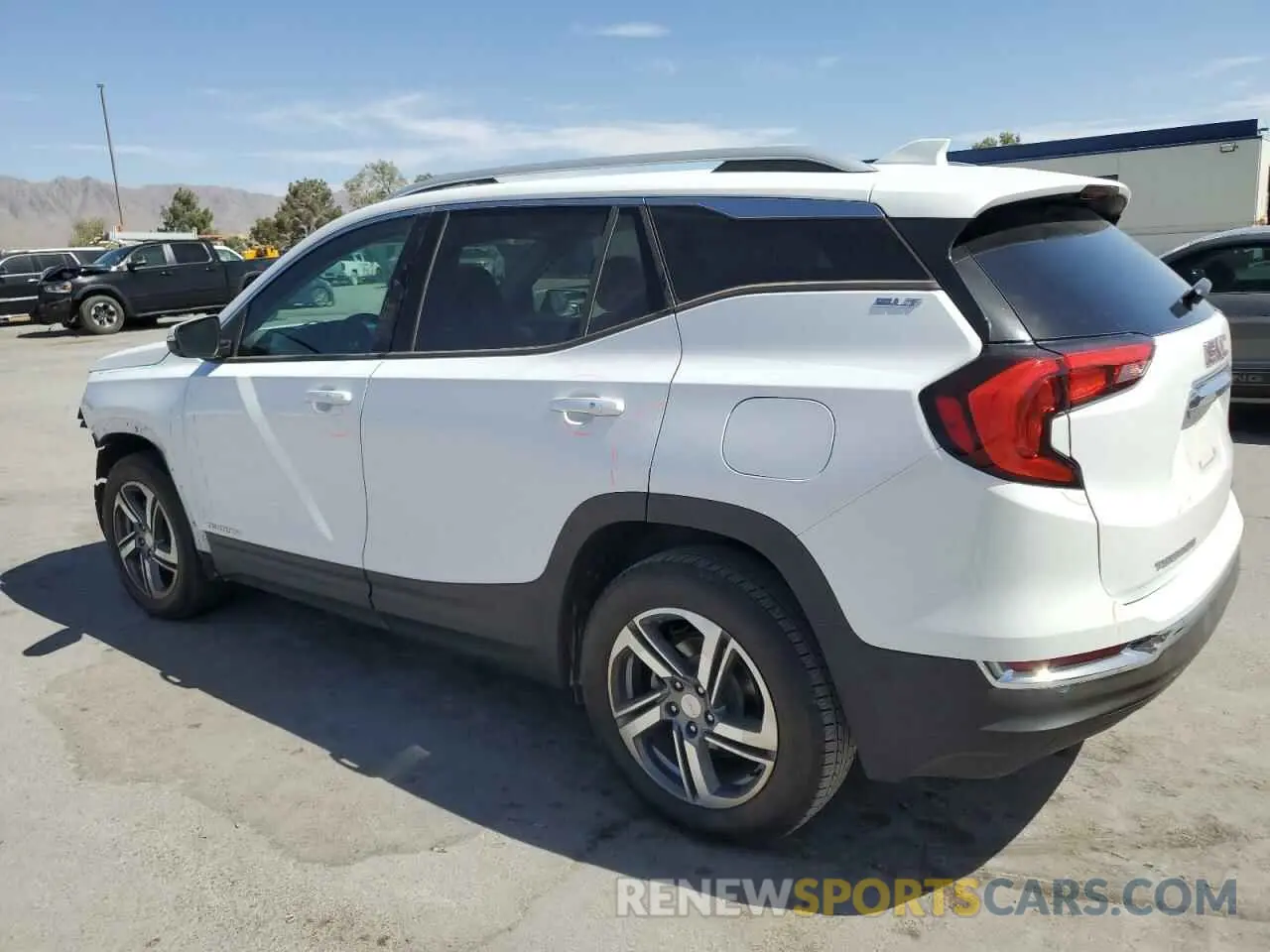 2 Photograph of a damaged car 3GKALVEV1ML309180 GMC TERRAIN 2021