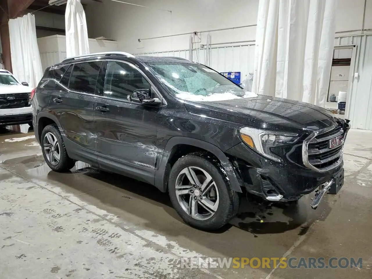 4 Photograph of a damaged car 3GKALVEV1ML391041 GMC TERRAIN 2021