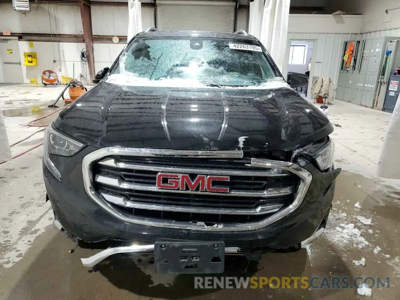 5 Photograph of a damaged car 3GKALVEV1ML391041 GMC TERRAIN 2021