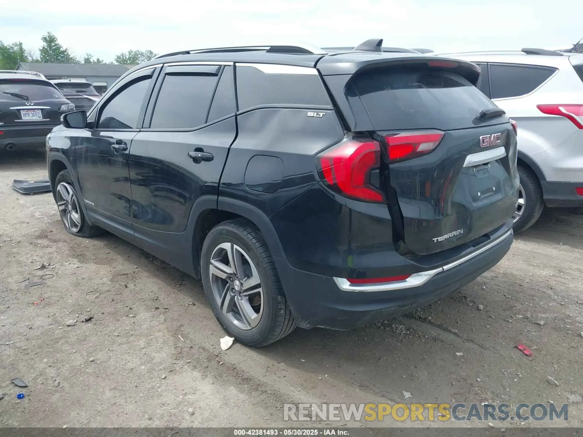 3 Photograph of a damaged car 3GKALVEV1ML393601 GMC TERRAIN 2021