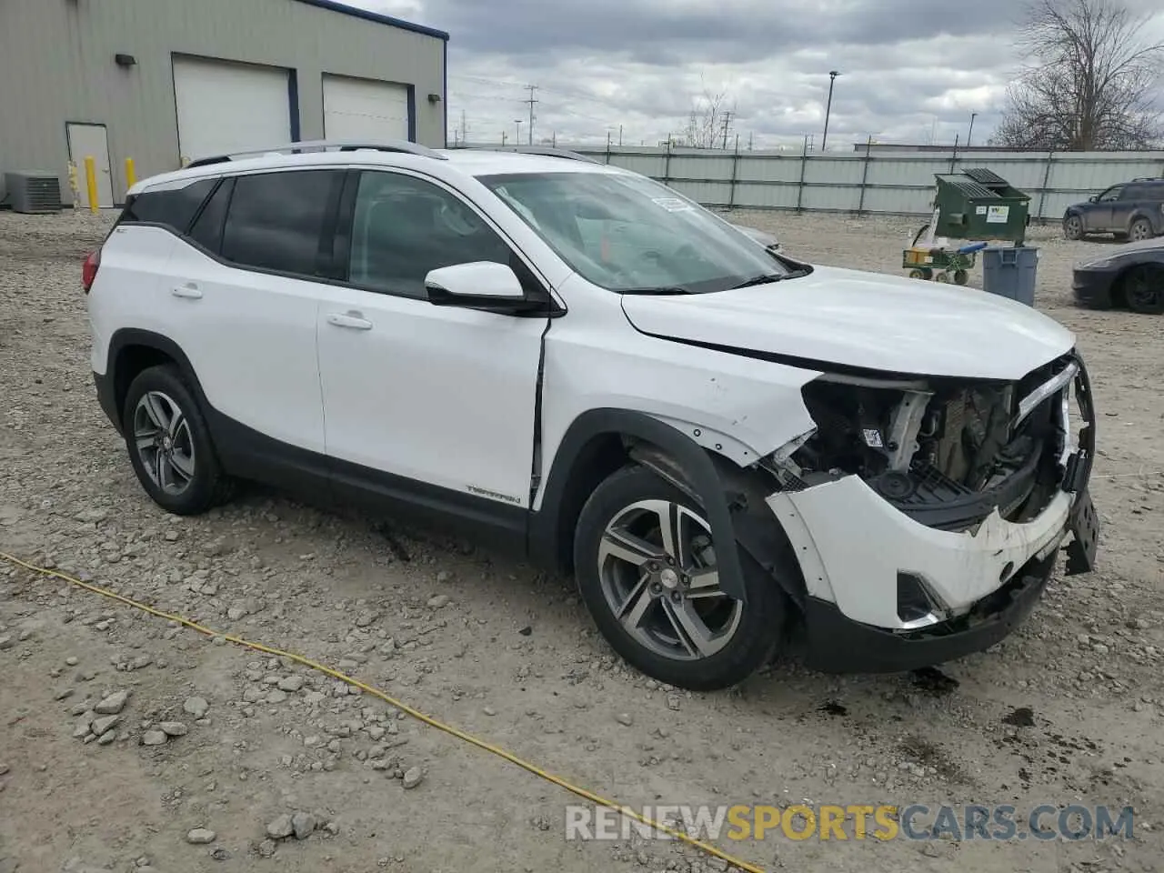 4 Photograph of a damaged car 3GKALVEV2ML305638 GMC TERRAIN 2021