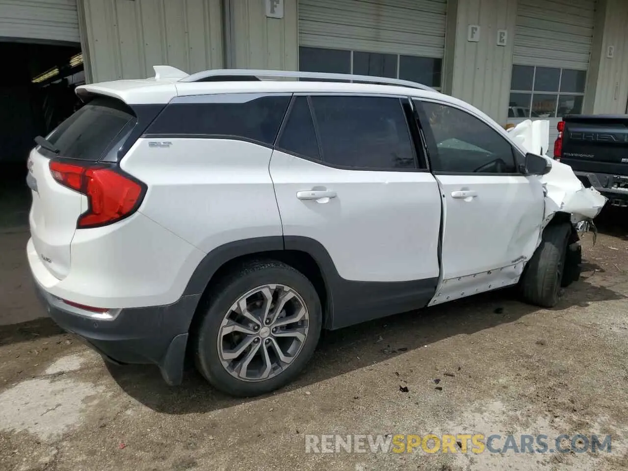 3 Photograph of a damaged car 3GKALVEV2ML317496 GMC TERRAIN 2021