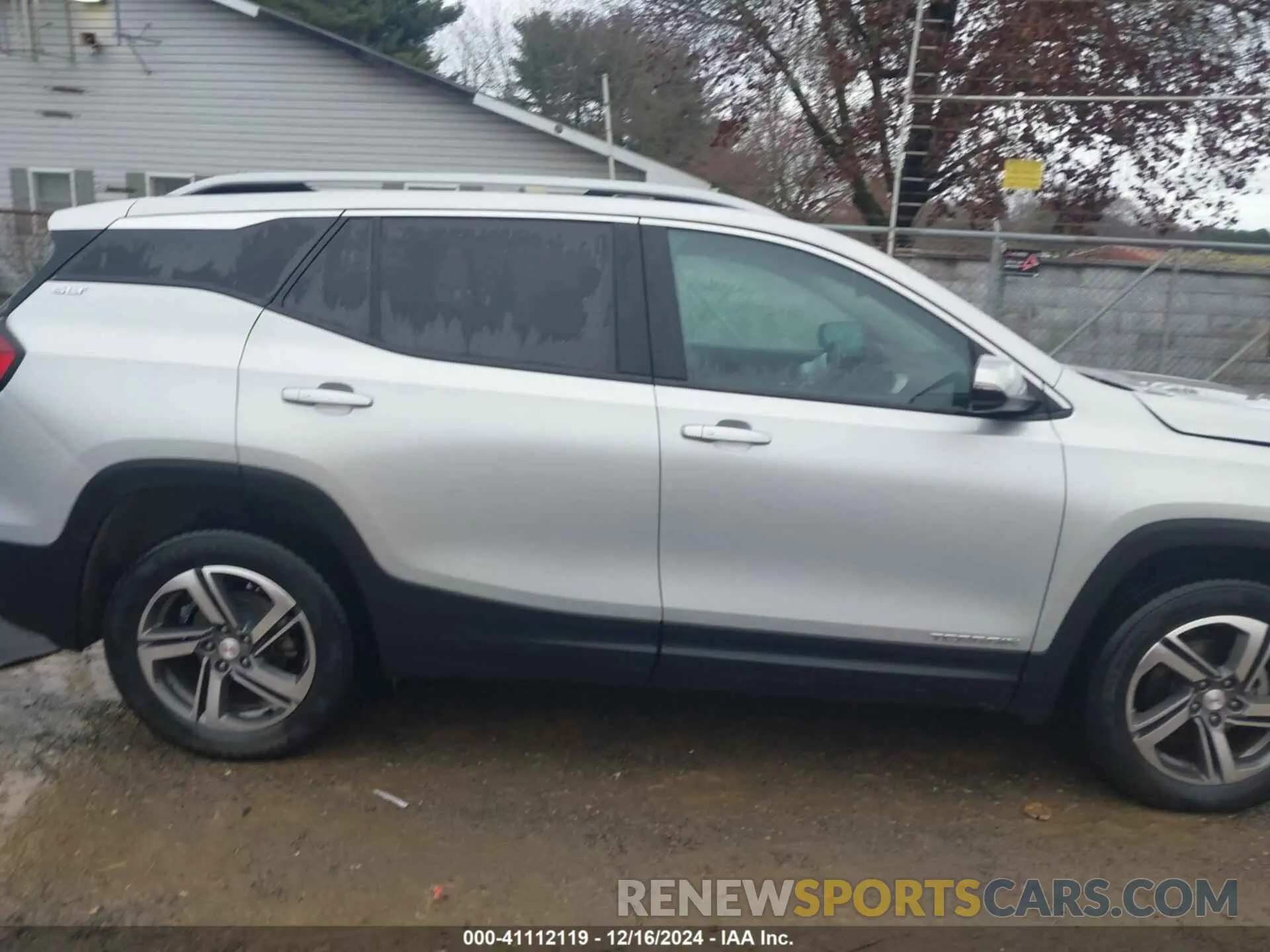 13 Photograph of a damaged car 3GKALVEV2ML332953 GMC TERRAIN 2021