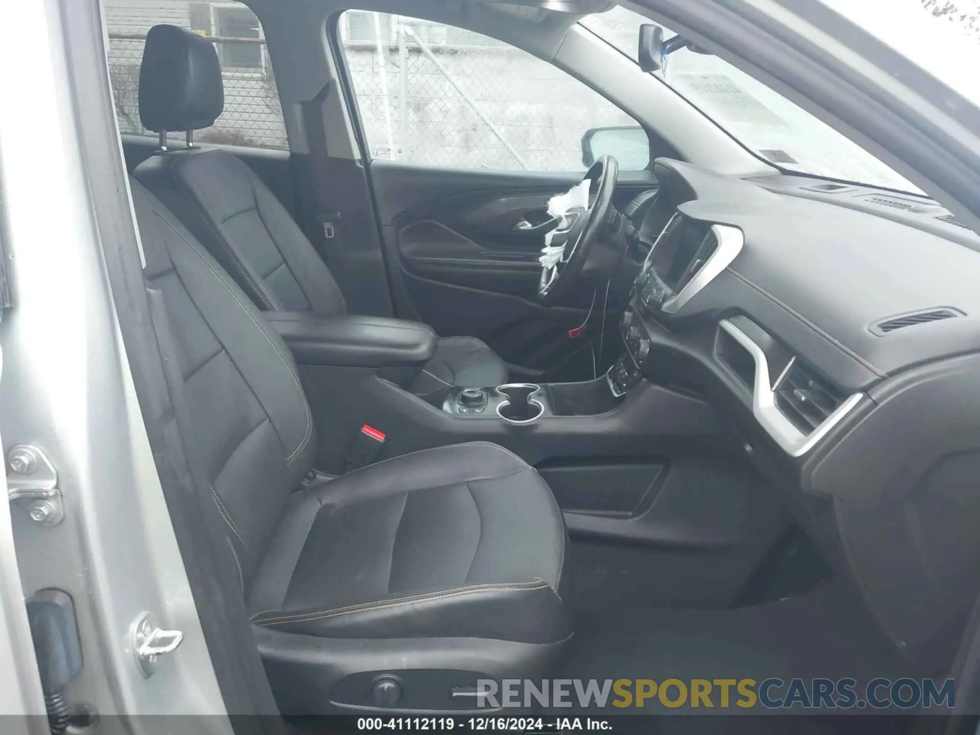 5 Photograph of a damaged car 3GKALVEV2ML332953 GMC TERRAIN 2021