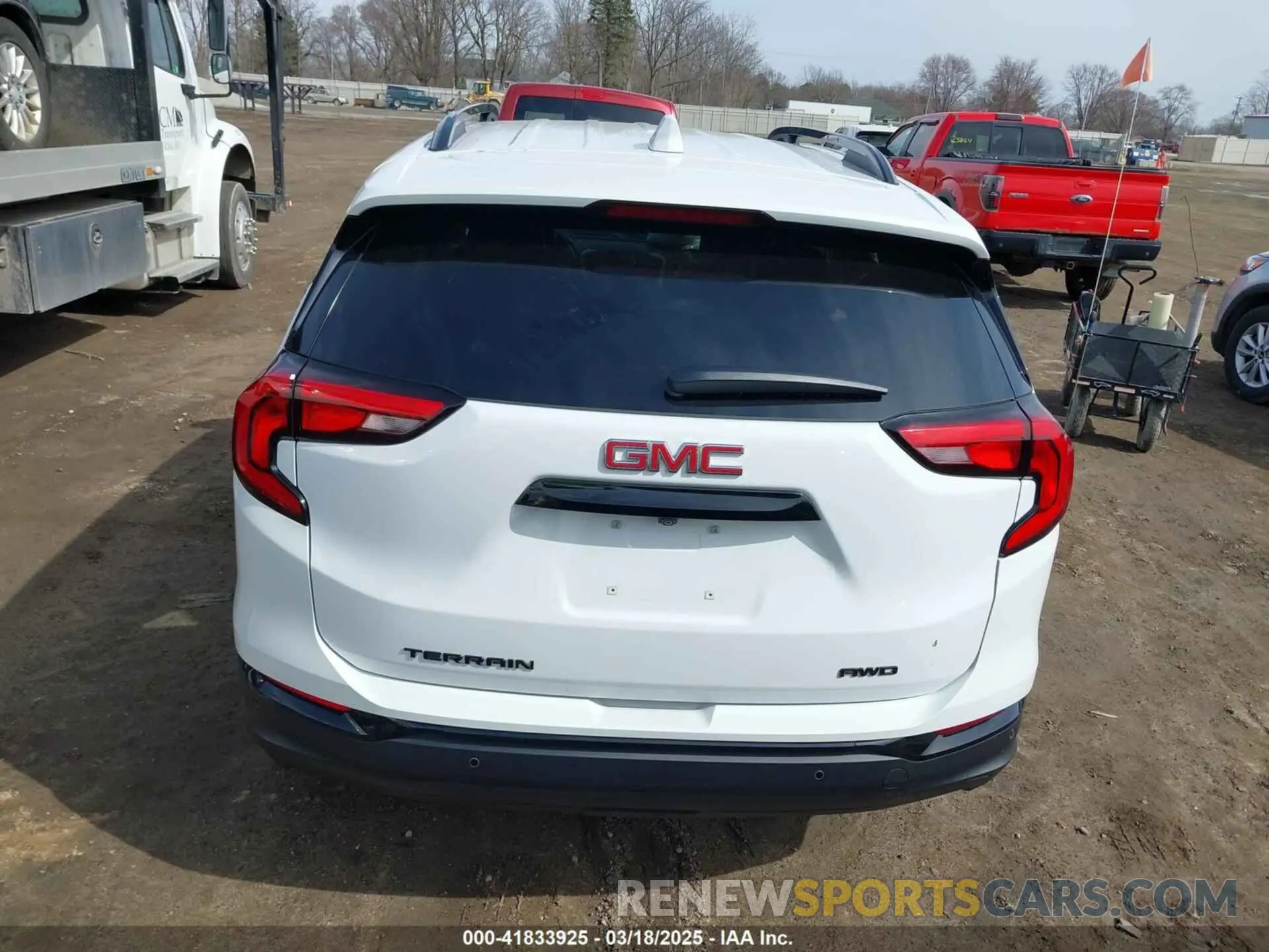 16 Photograph of a damaged car 3GKALVEV5ML383329 GMC TERRAIN 2021
