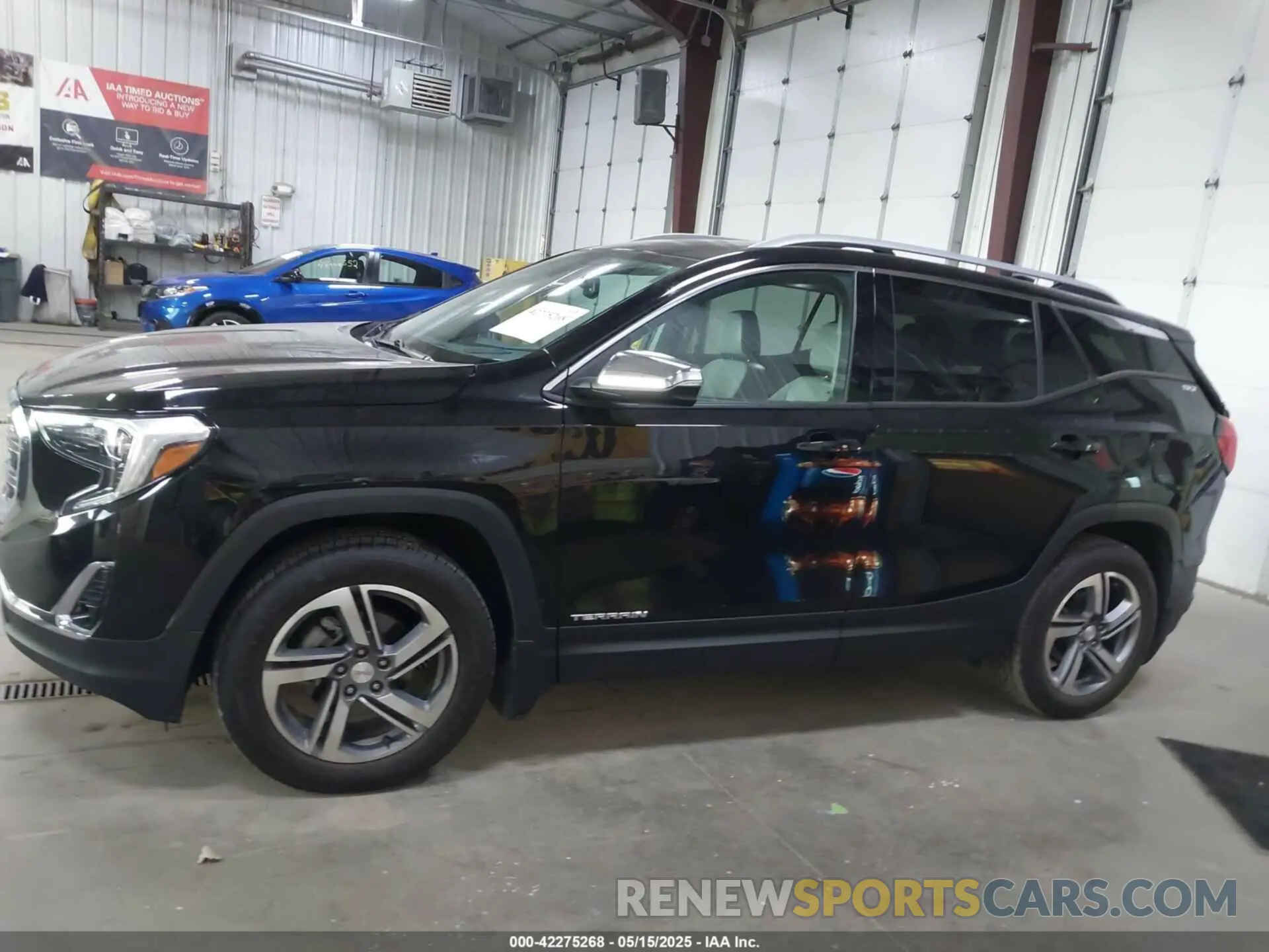 14 Photograph of a damaged car 3GKALVEV6ML330655 GMC TERRAIN 2021